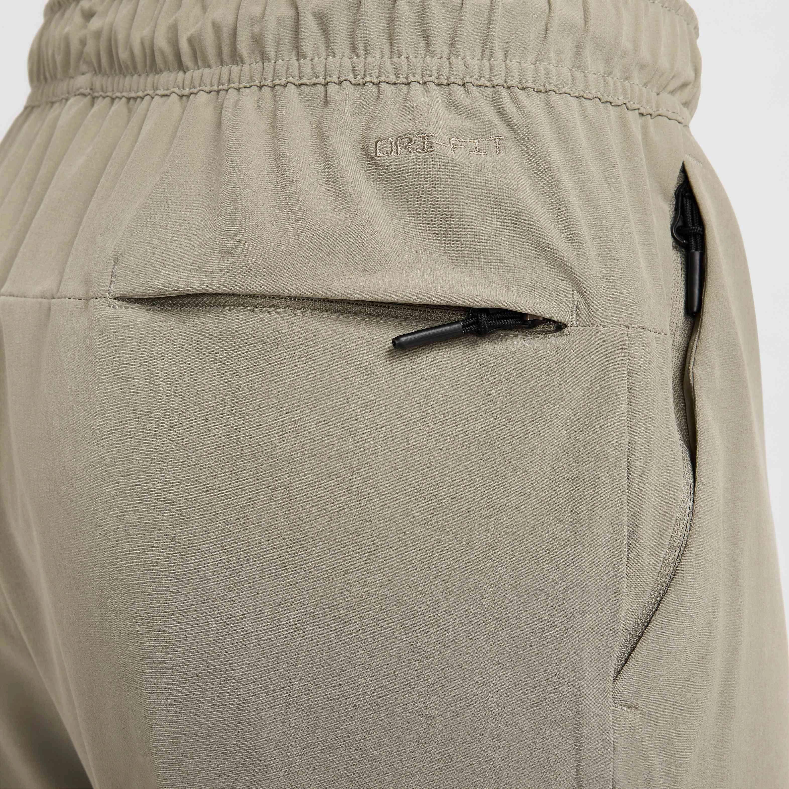 Nike Men's Unlimited Dri-FIT Tapered Leg Versatile Pants - GREEN Thumbnail View 4