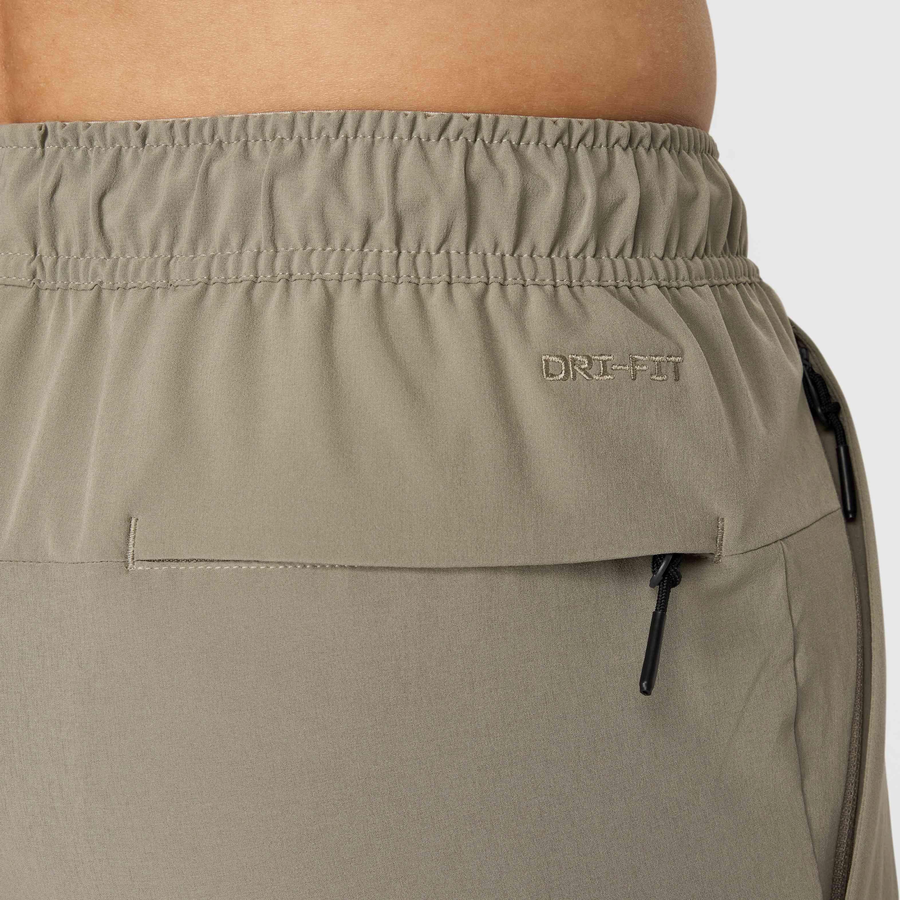 Nike Men's Unlimited Dri-FIT Zippered Cuff Versatile Pants - GREEN Thumbnail View 4