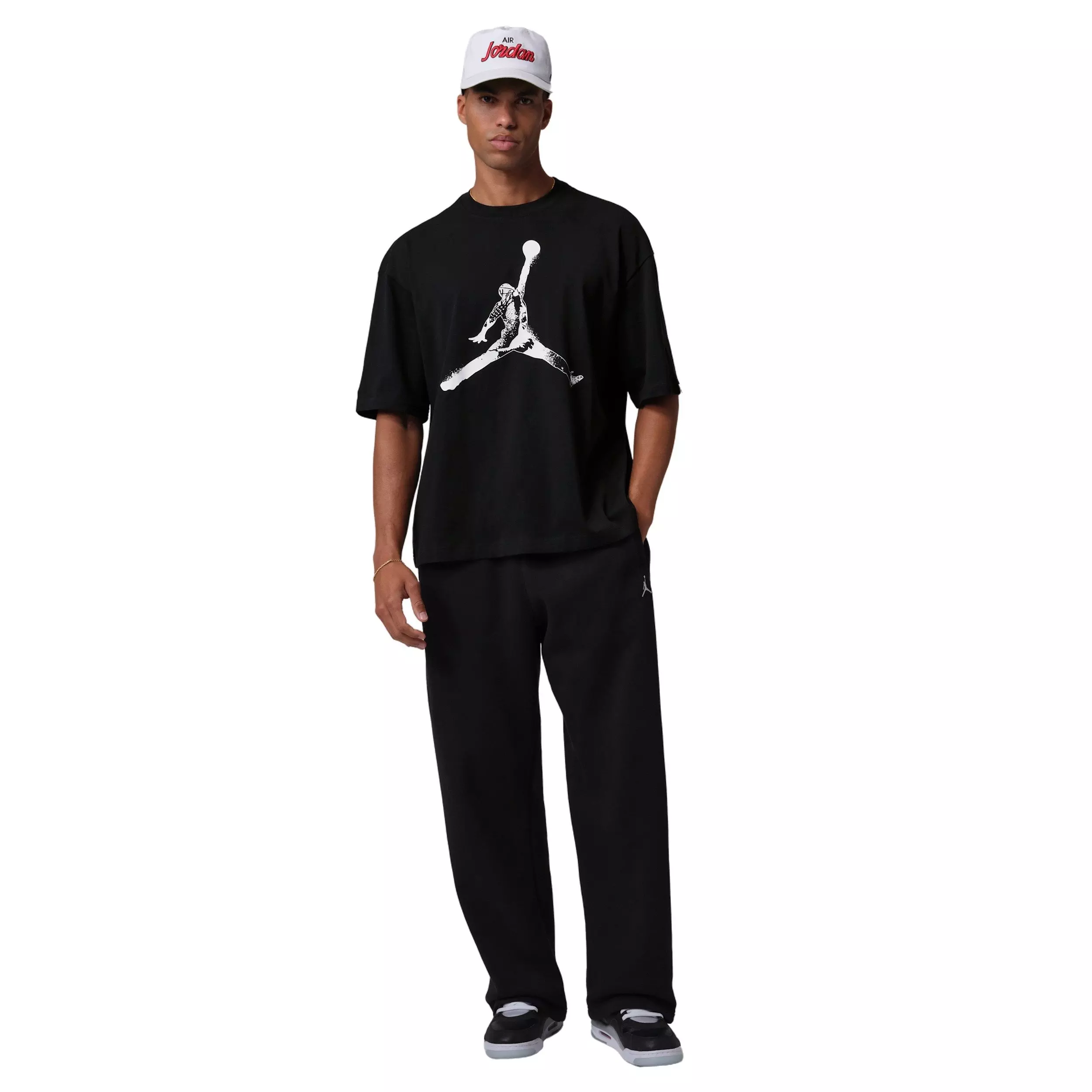 Jordan Men's Oversized Short-Sleeve Large Graphic Crew Shirt -Black - BLACK