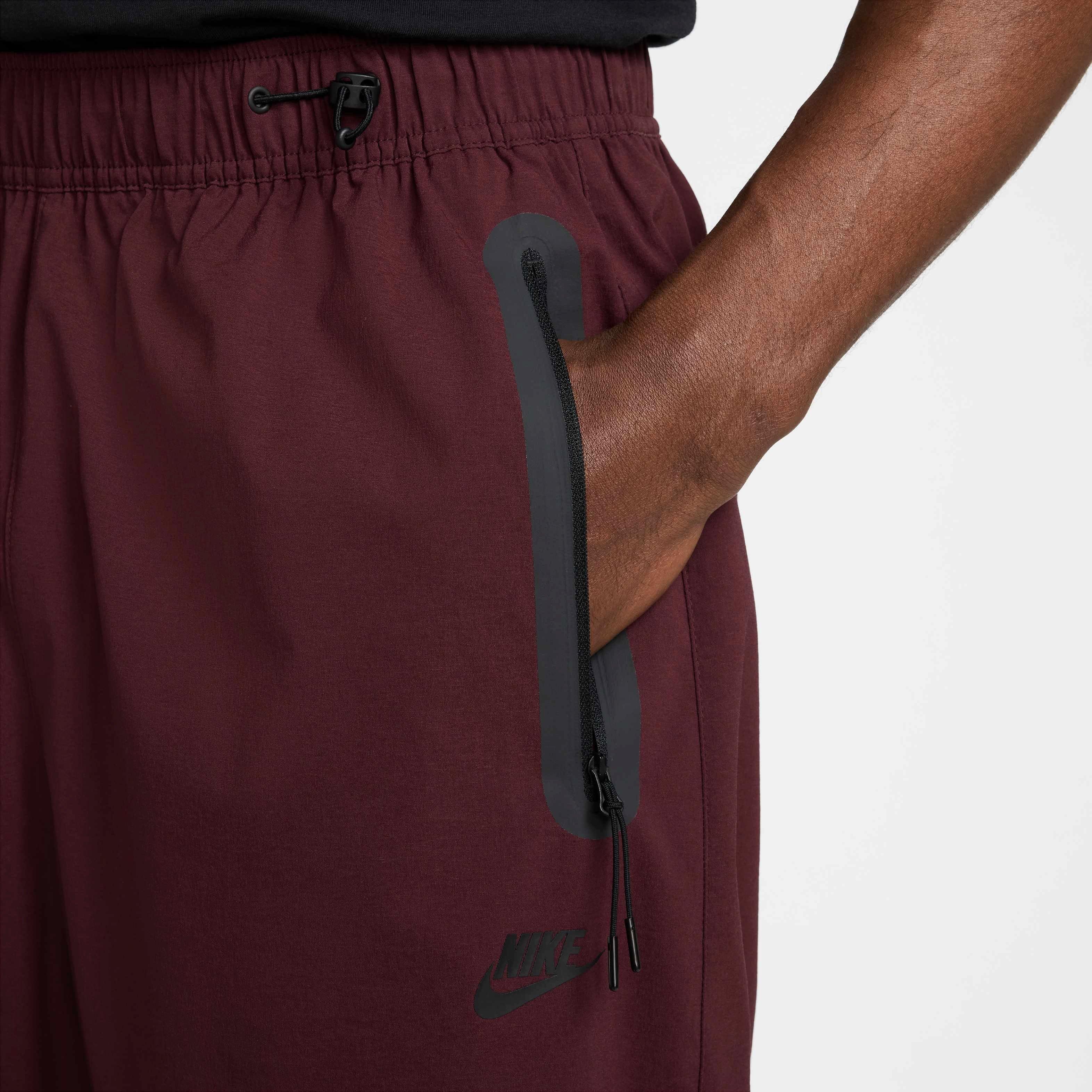 Nike Men's Tech Woven Oversized Pants - BURGUNDY Thumbnail View 4