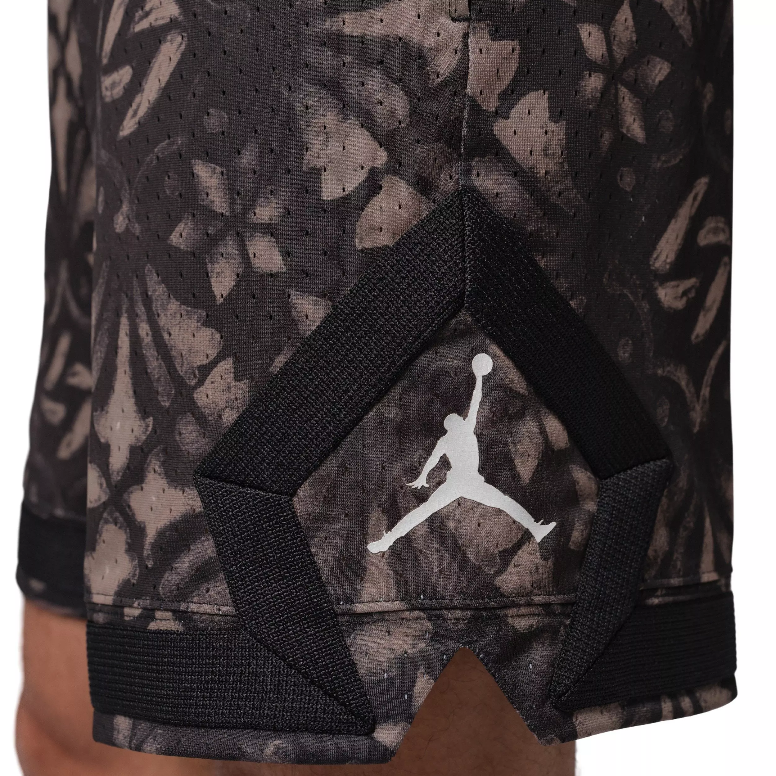 Jordan Men's Luka Dončić Dri-FIT Diamond Shorts - BLACK