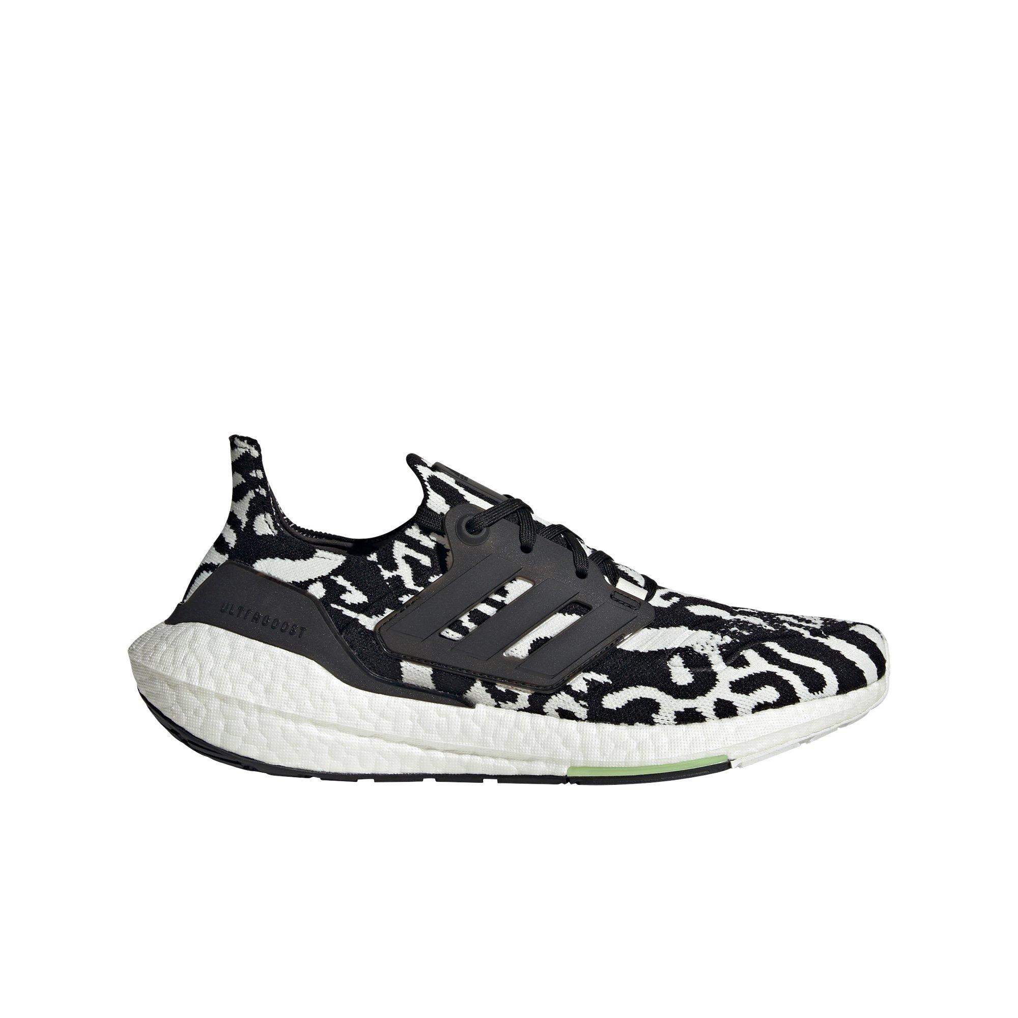adidas Ultraboost 22 "Core Black/Almost Lime" Men's Running Shoe - BLACK/GREEN Thumbnail View 1