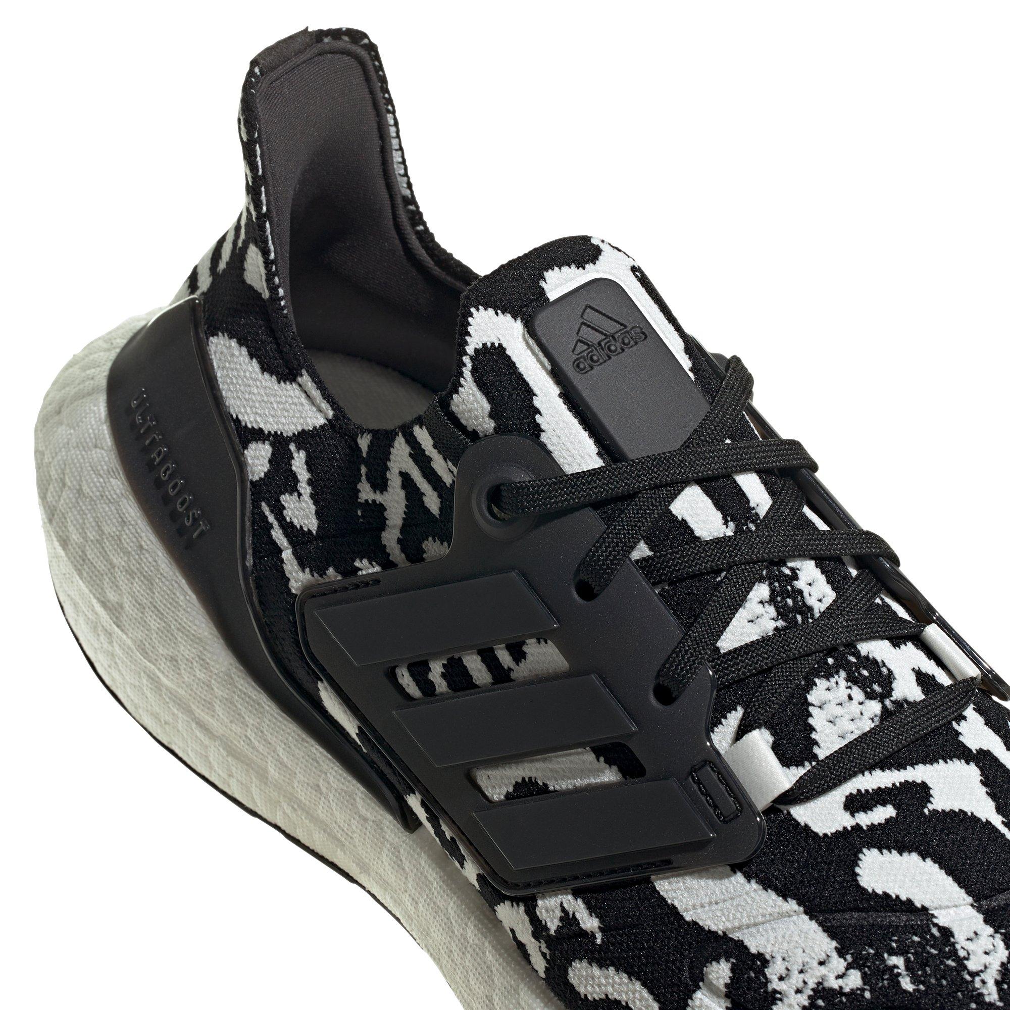 adidas gazelle silver green womens adidas ULTRABOOST 21 RUNNING SHOES