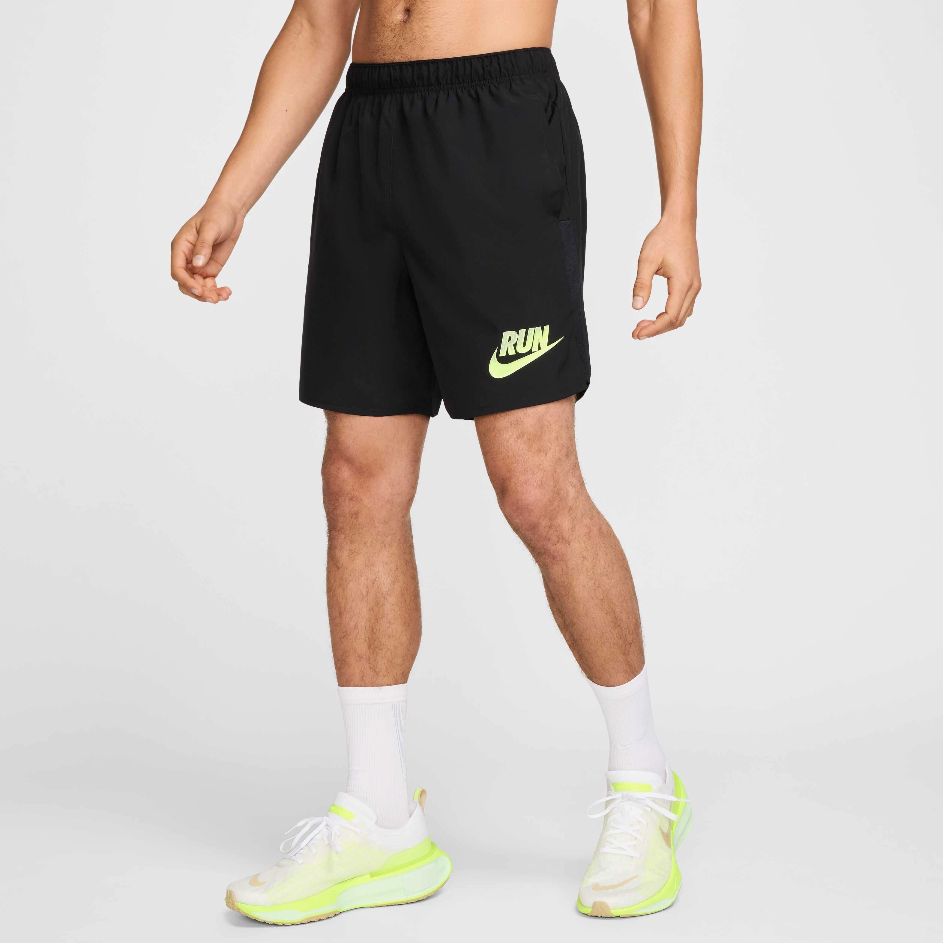Nike Men's Challenger Run Energy Dri-FIT 7" Unlined Running Shorts - BLACK Thumbnail View 3