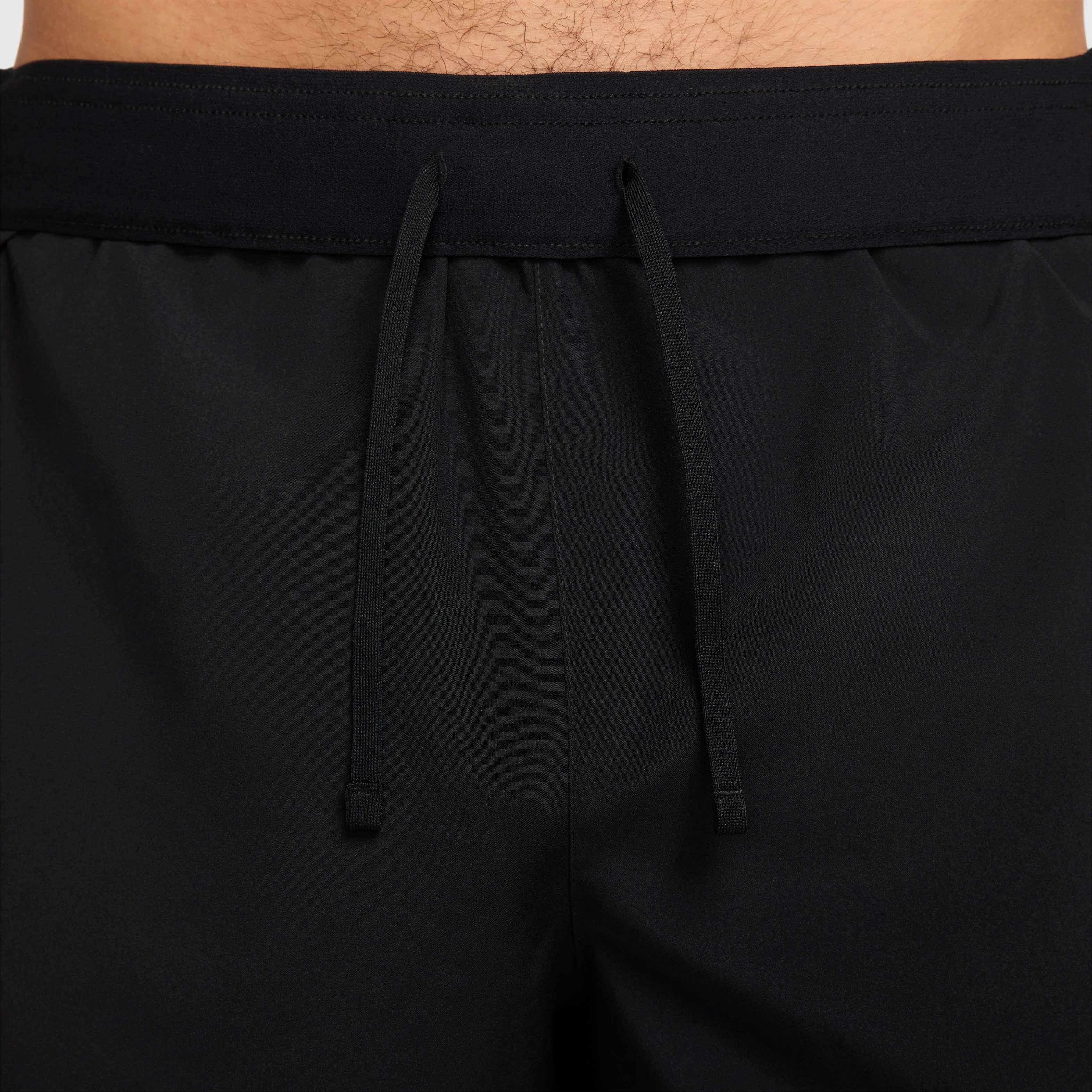 Nike Men's Challenger Run Energy Dri-FIT 7" Unlined Running Shorts - BLACK Thumbnail View 4