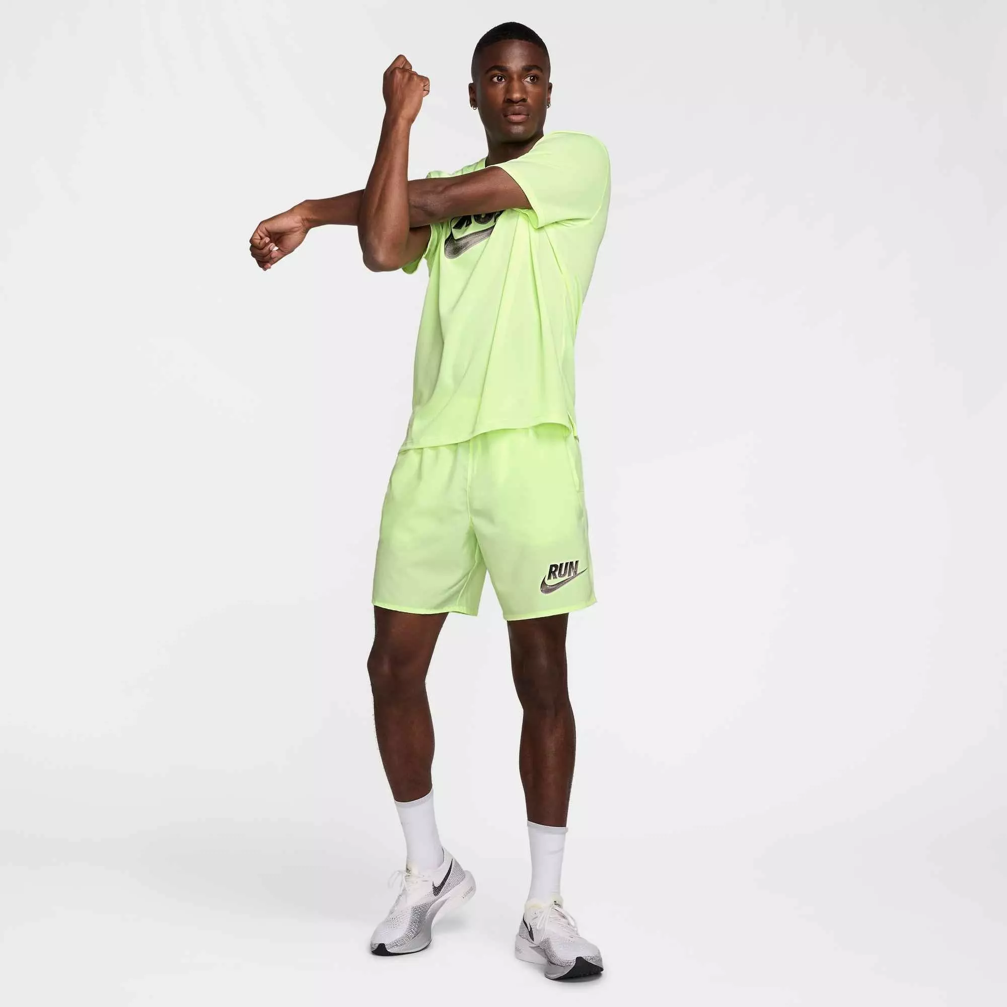 Nike Men's Challenger Run Energy Dri-FIT 7" Unlined Running Shorts - VOLT