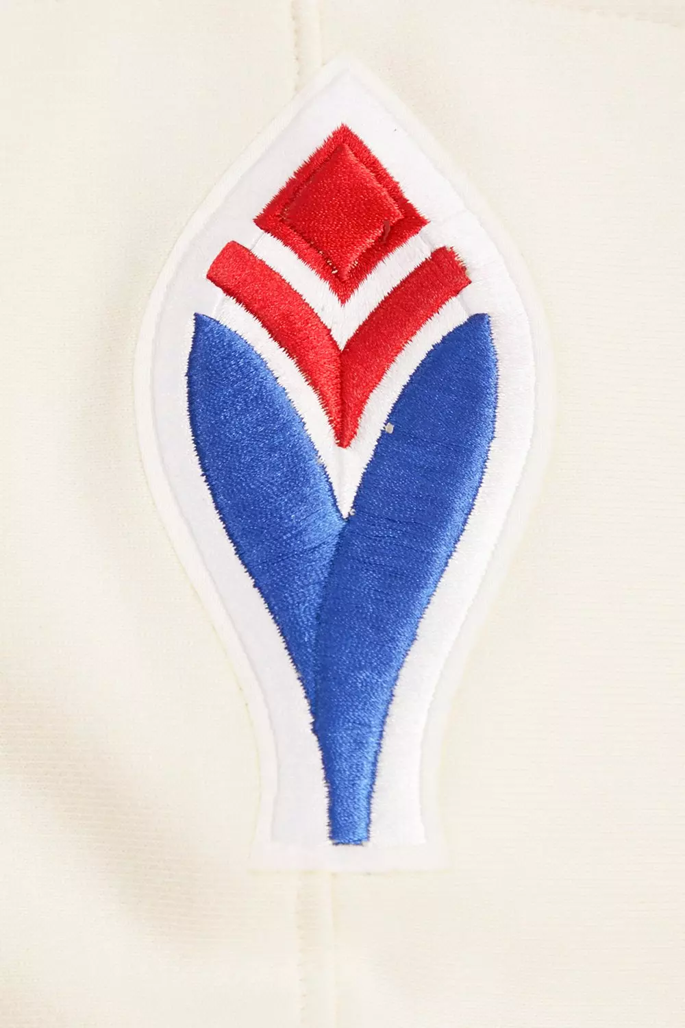 Pro Standard Men's MLB Atlanta Braves Retro Classic Fleece Pullover Hoodie -Eggshell/Red - EGGSHELL/RED