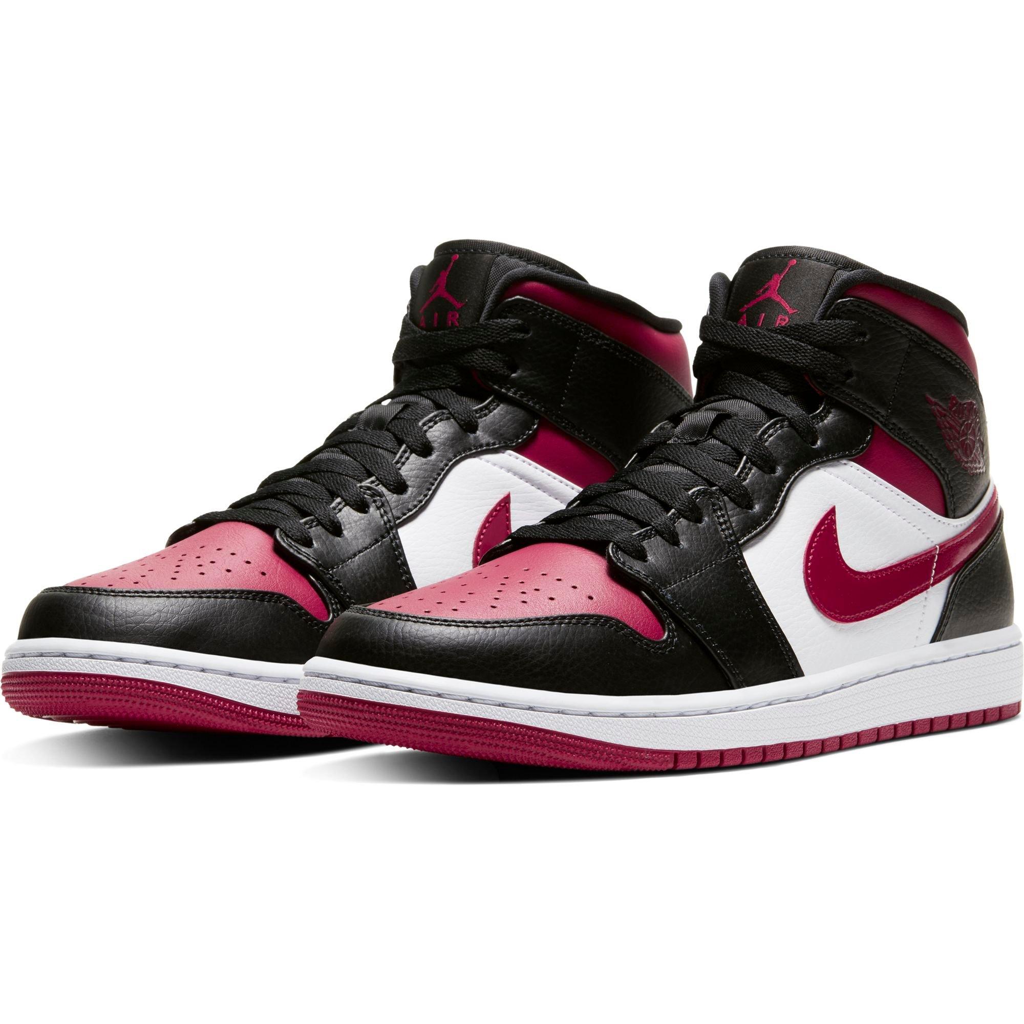 hibbett sports jordan 1s