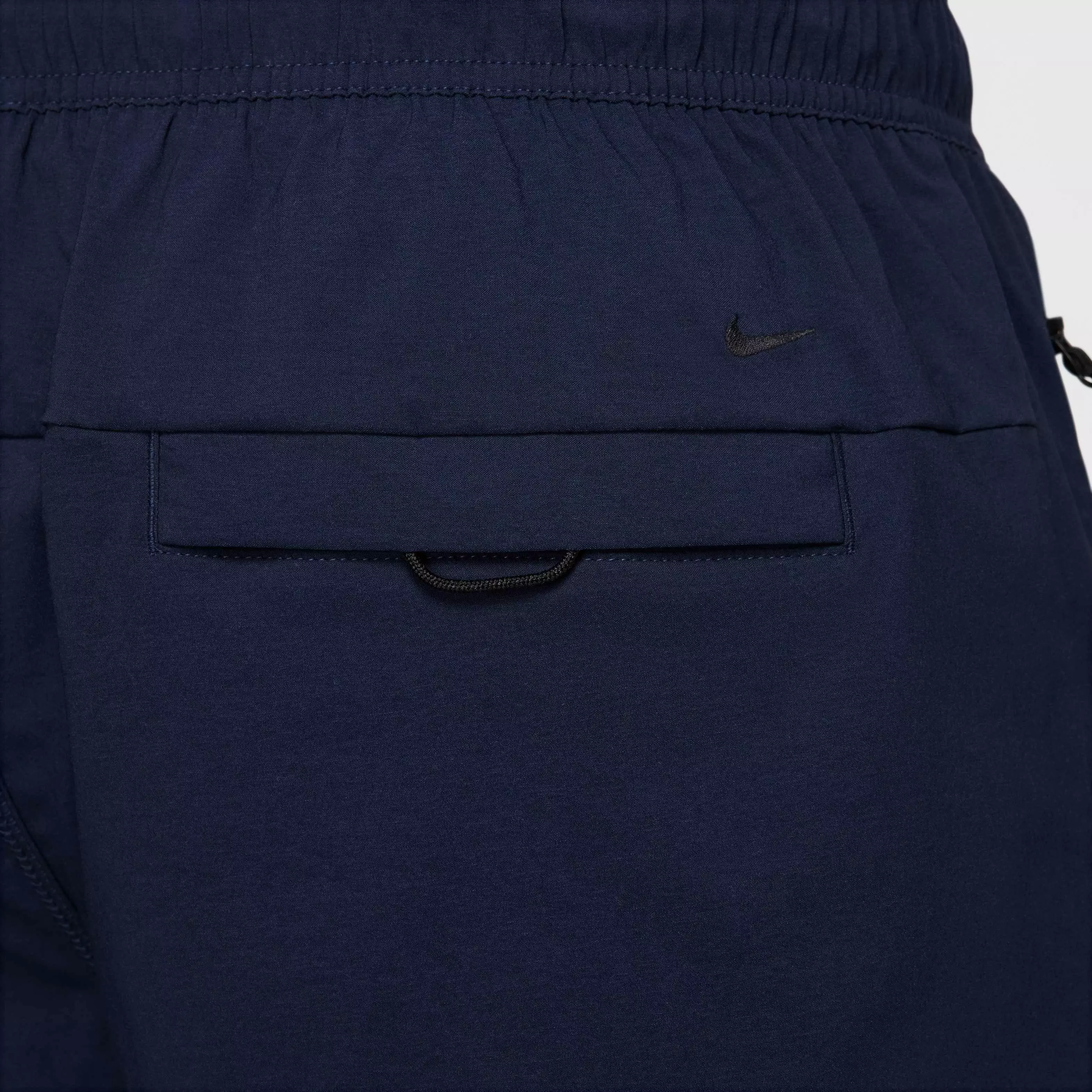 Nike Men's Tech Woven Shorts - BLUE