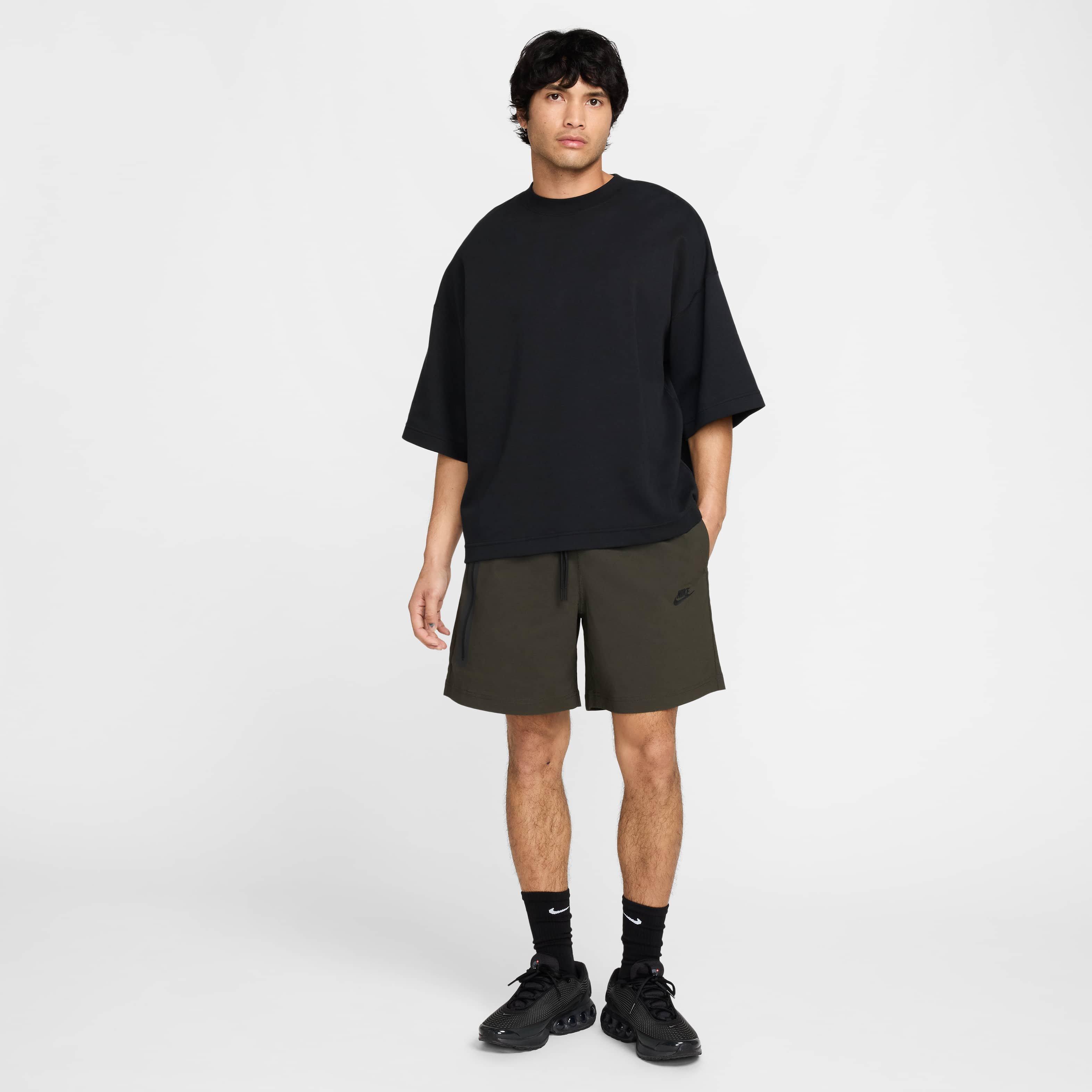 Nike Men's Tech Woven Shorts - GREEN Thumbnail View 8