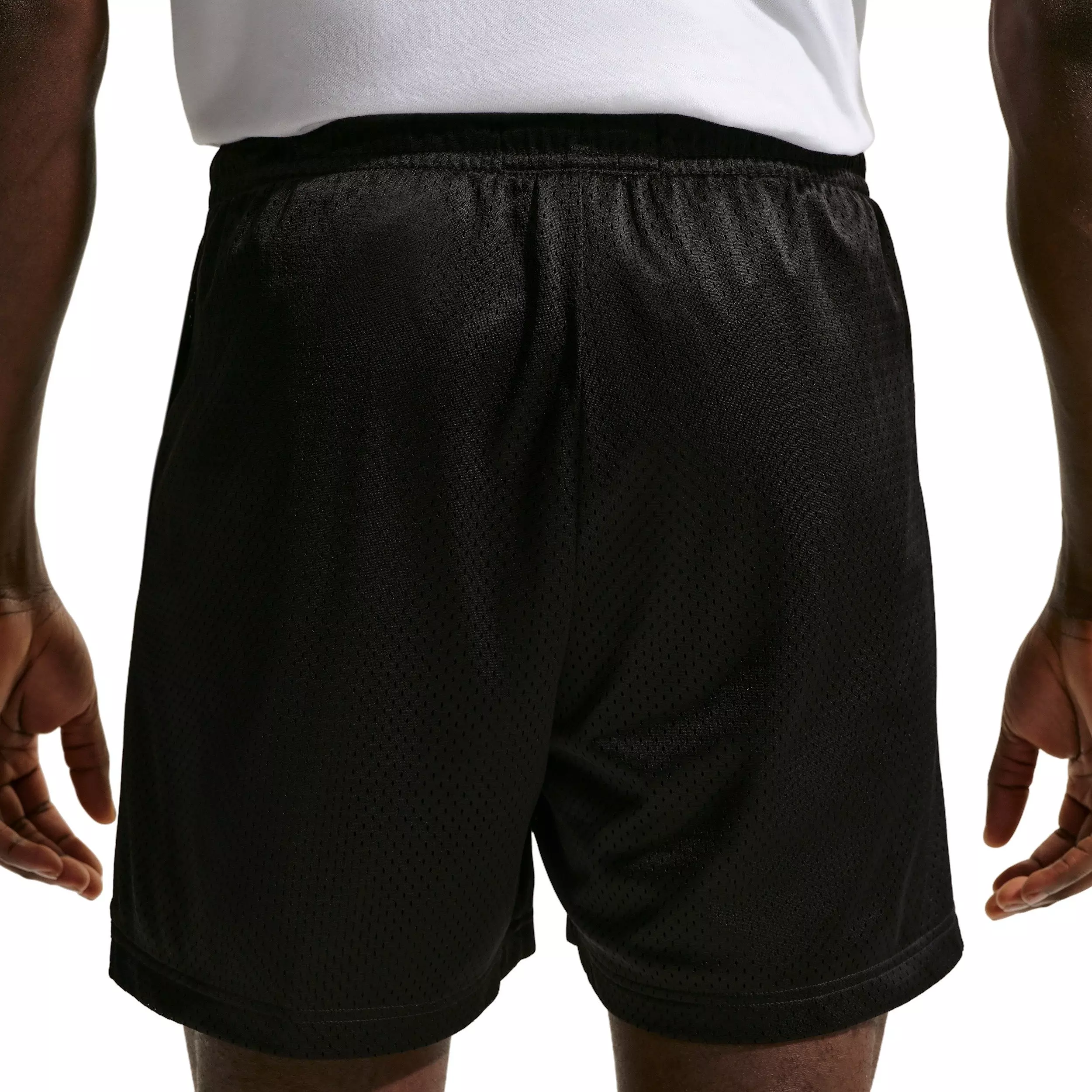 Nike Men's Standard Issue 5" Practice Mesh Basketball Shorts - BLACK