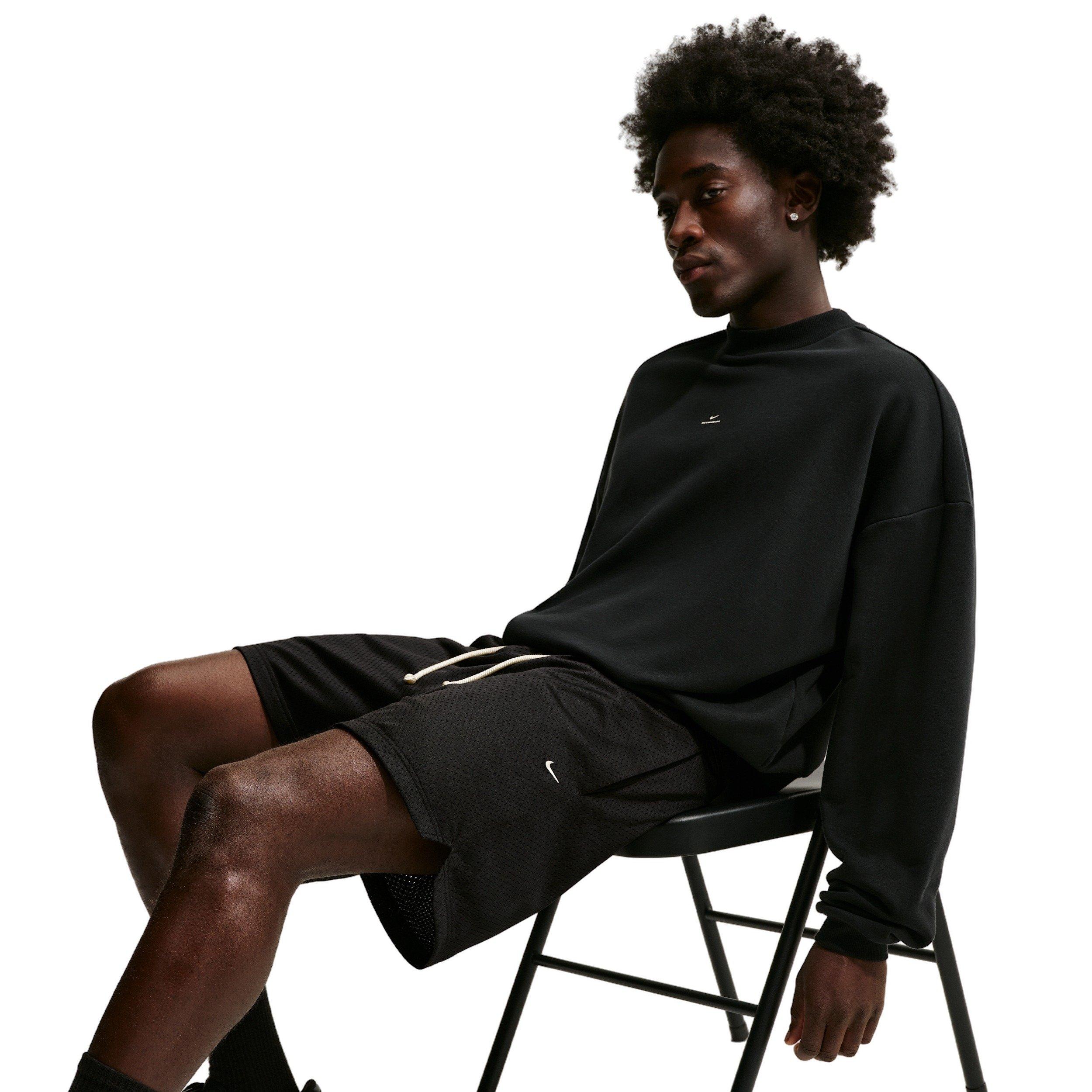 Nike Men's Standard Issue 5" Practice Mesh Basketball Shorts - BLACK Thumbnail View 5