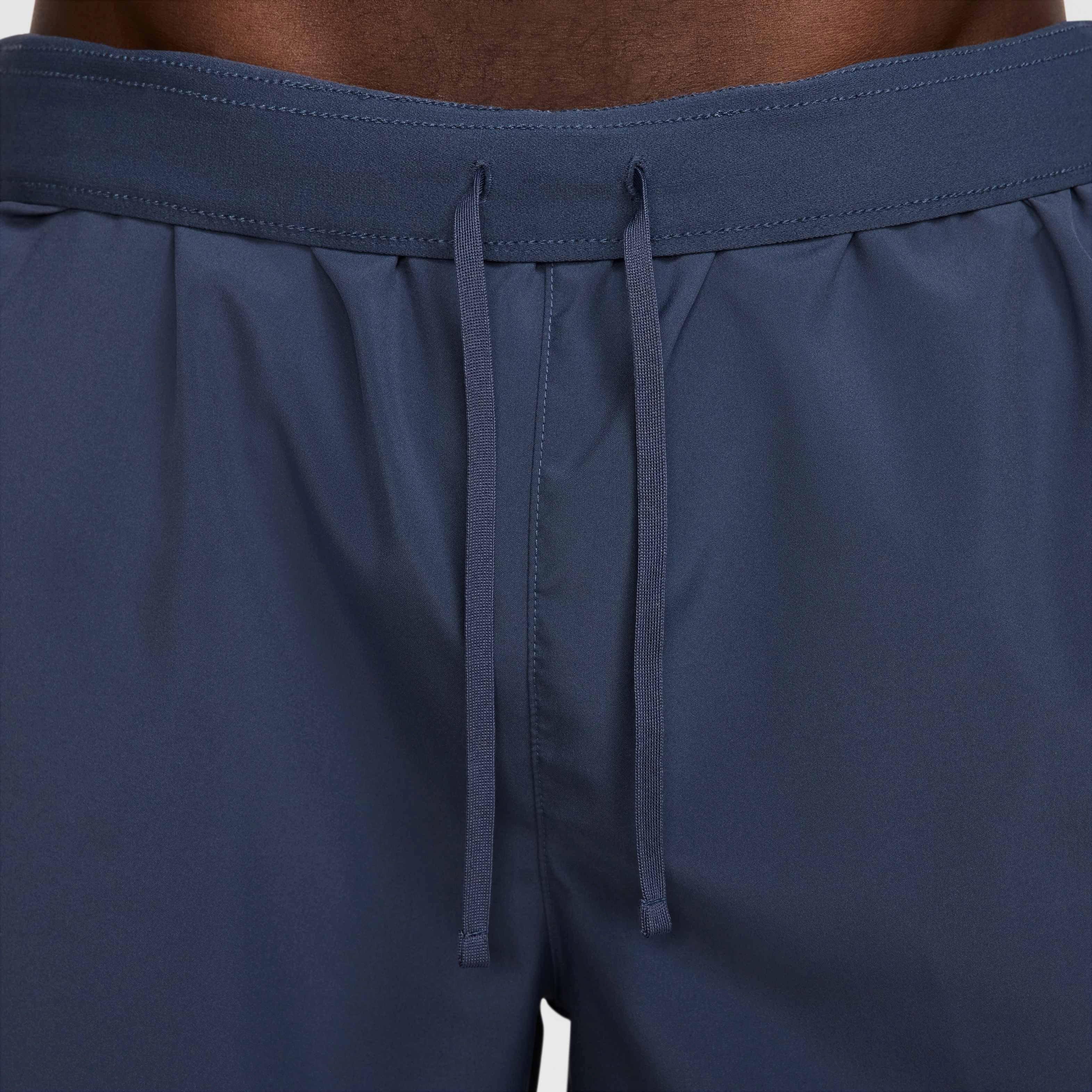 Nike Men's Challenger 5" Dri-FIT Brief-Lined Running Shorts - BLUE Thumbnail View 4