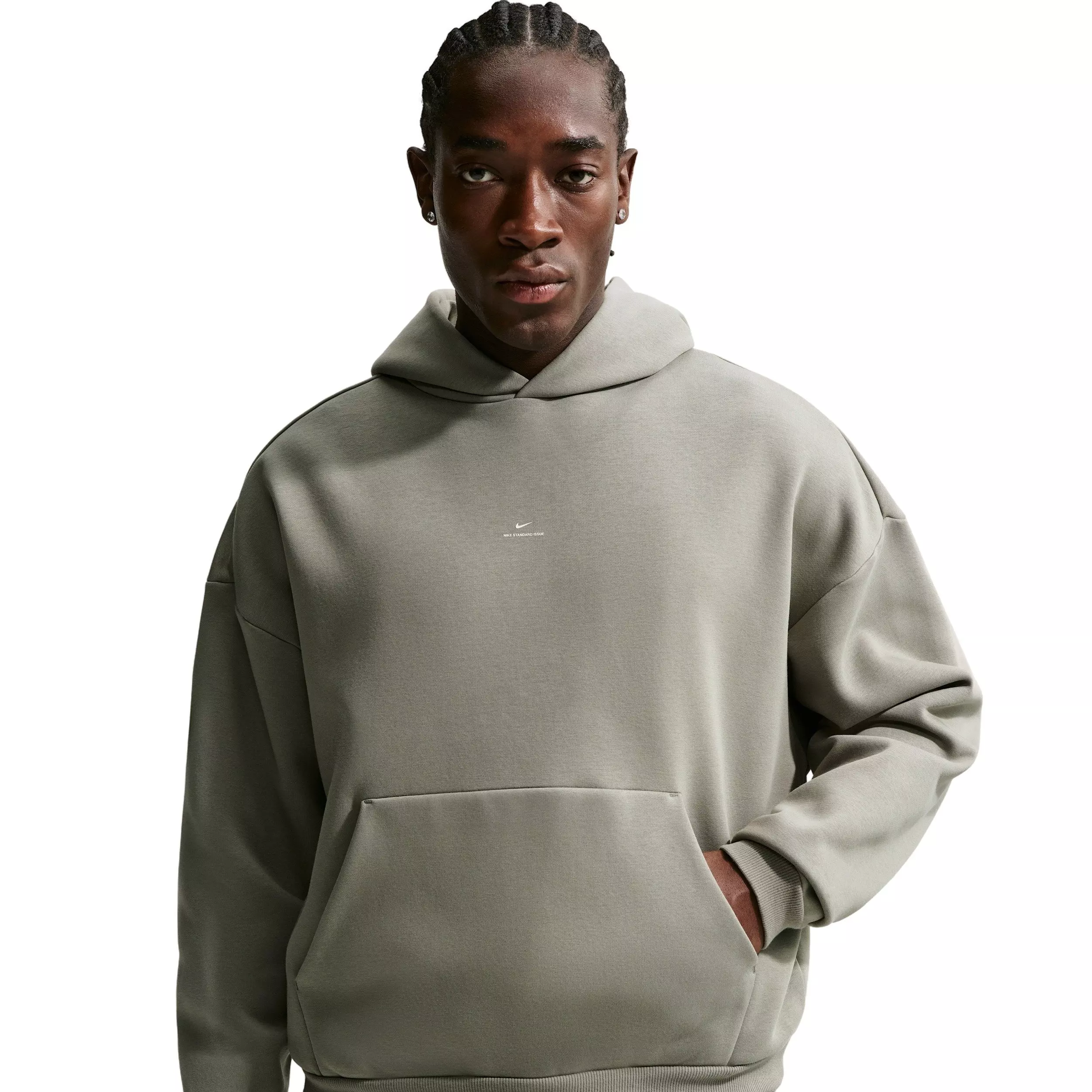 Nike Men's Standard Issue Therma-FIT Brushed Basketball Pullover Hoodie - Grey - GREY