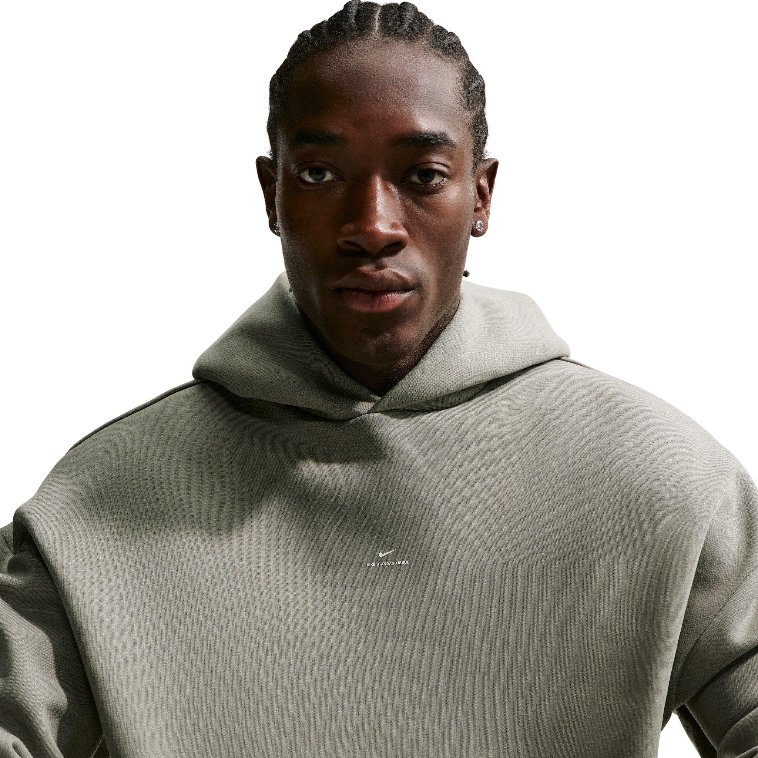 Nike Men's Standard Issue Therma-FIT Brushed Basketball Pullover Hoodie - Grey - GREY Thumbnail View 3