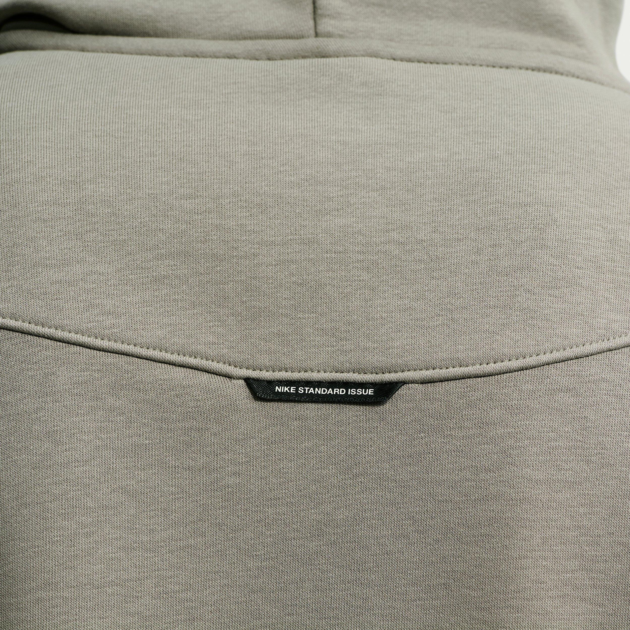 Nike Men's Standard Issue Therma-FIT Brushed Basketball Pullover Hoodie - Grey - GREY Thumbnail View 6