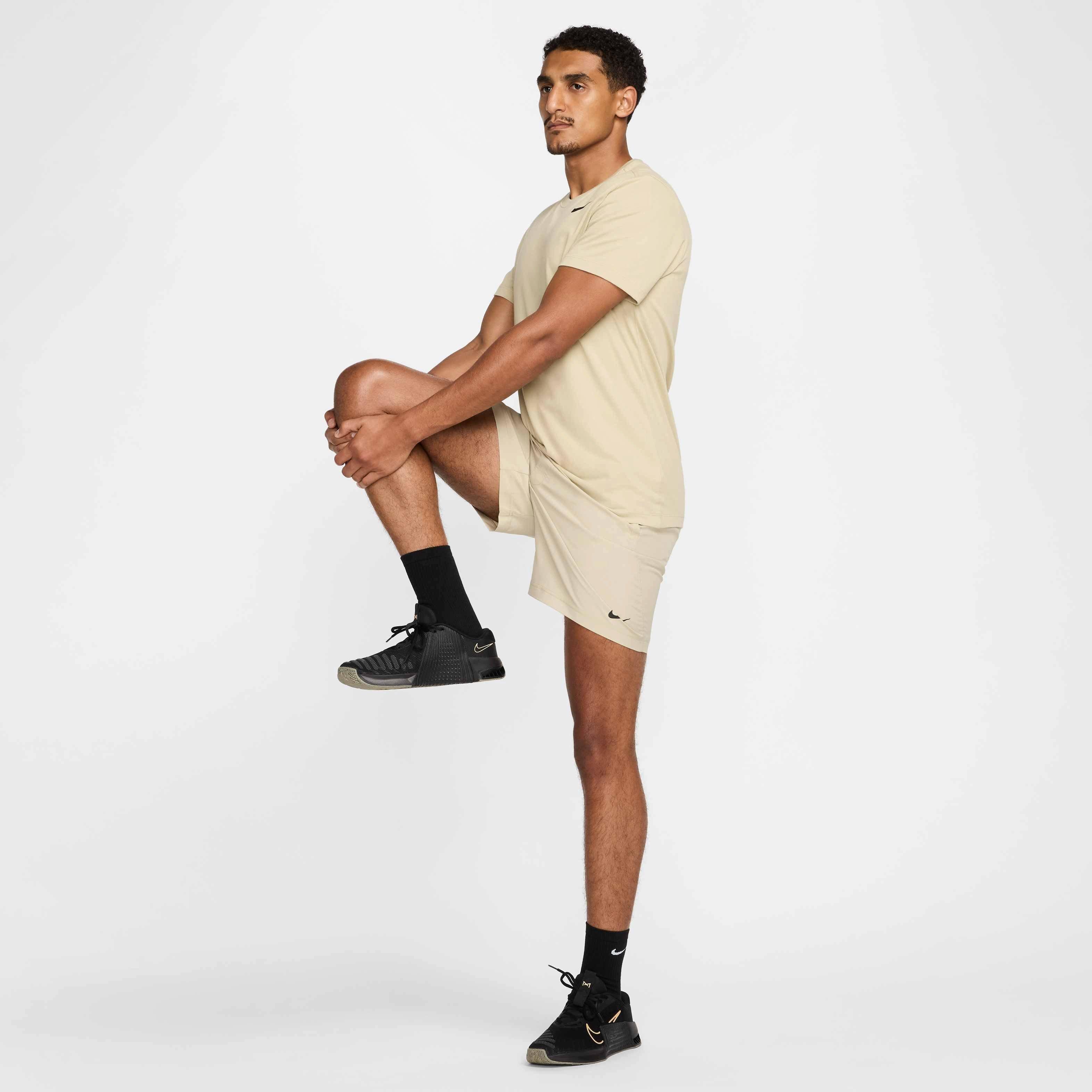 Nike Men's Form Dri-FIT 7" Unlined Versatile Shorts - BROWN Thumbnail View 6