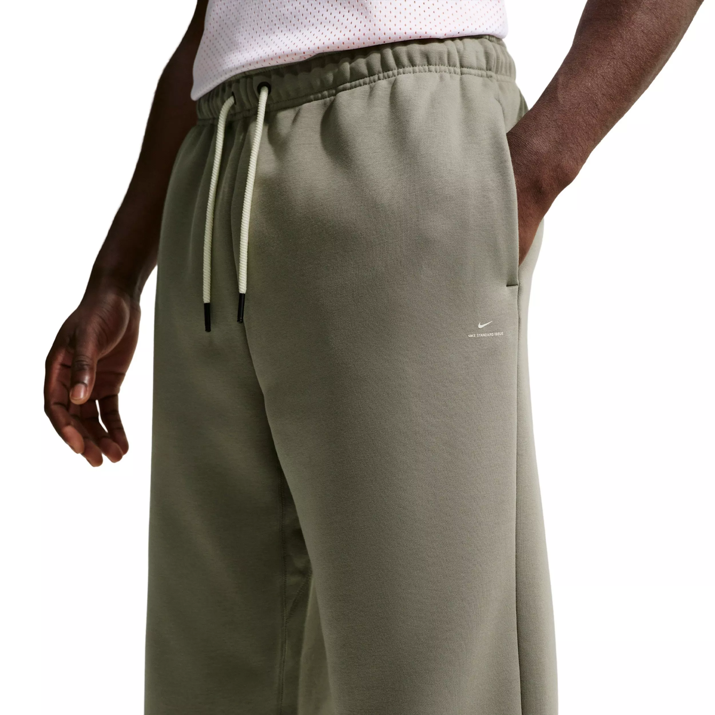 Nike Men's Club Open-Hem Fleece Sweatpants - Grey - GREY