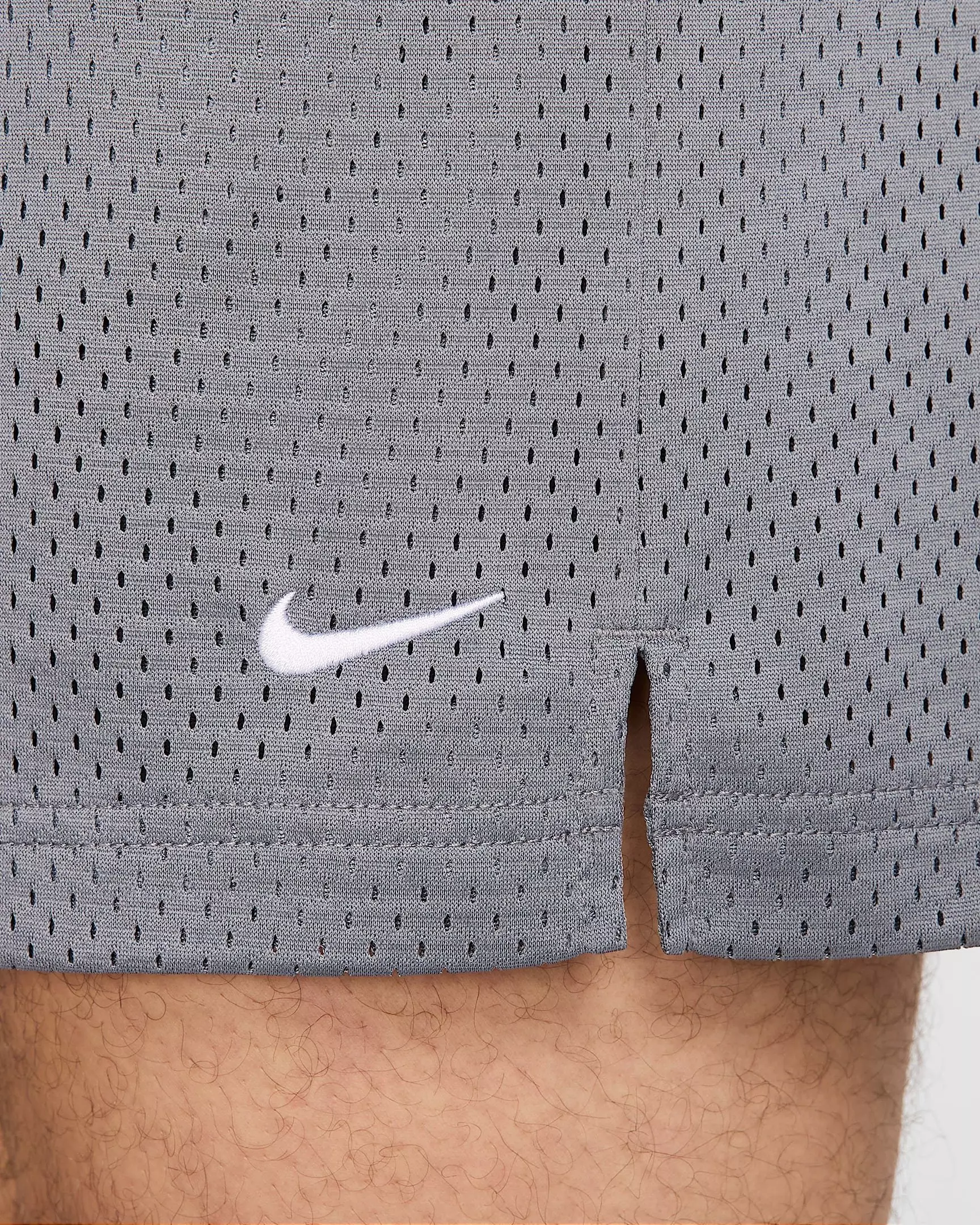 Nike Men's Dri-FIT 5" Mesh Basketball Shorts - GREY