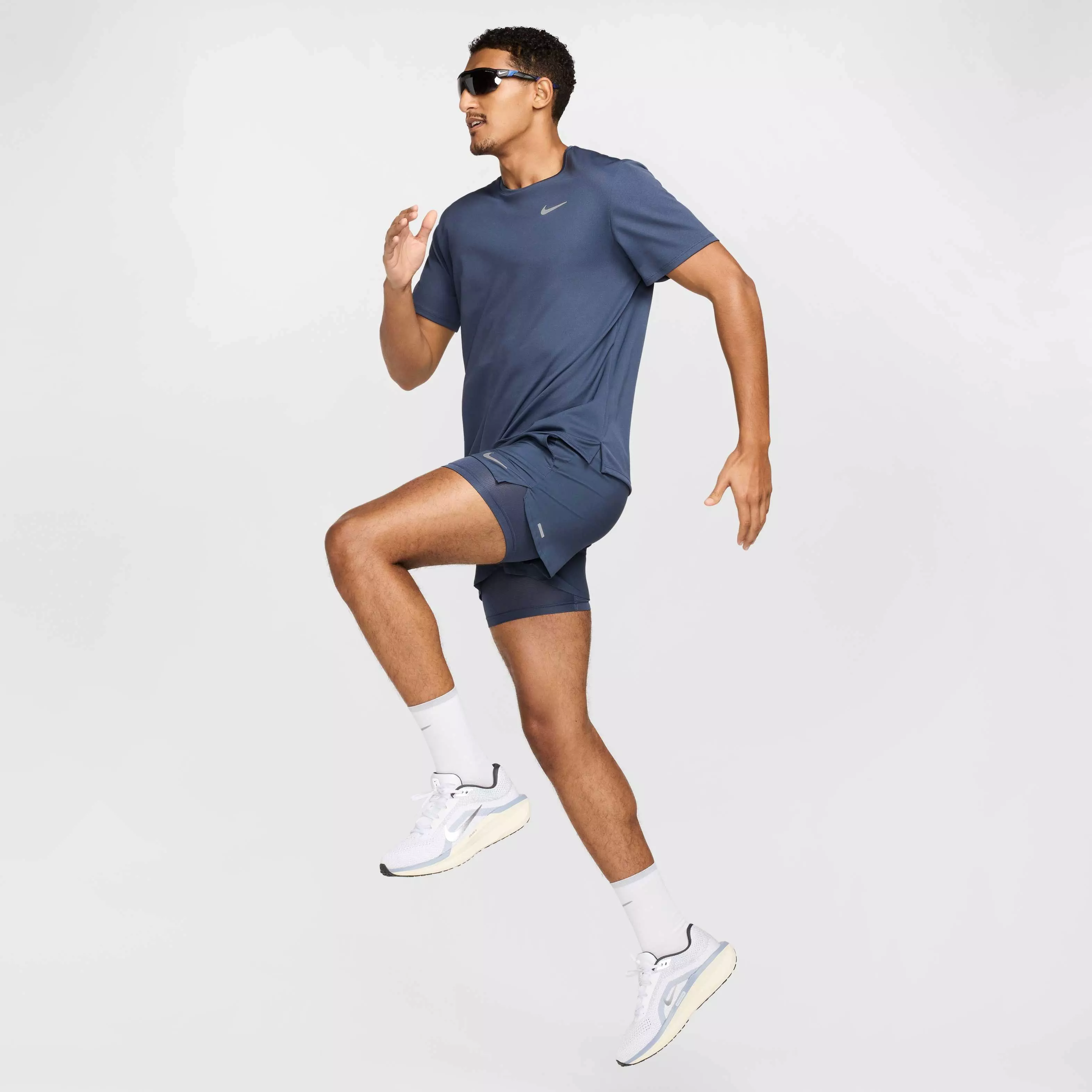Nike Men's Stride Dri-FIT 5' 2-in-1 Running Shorts - BLUE