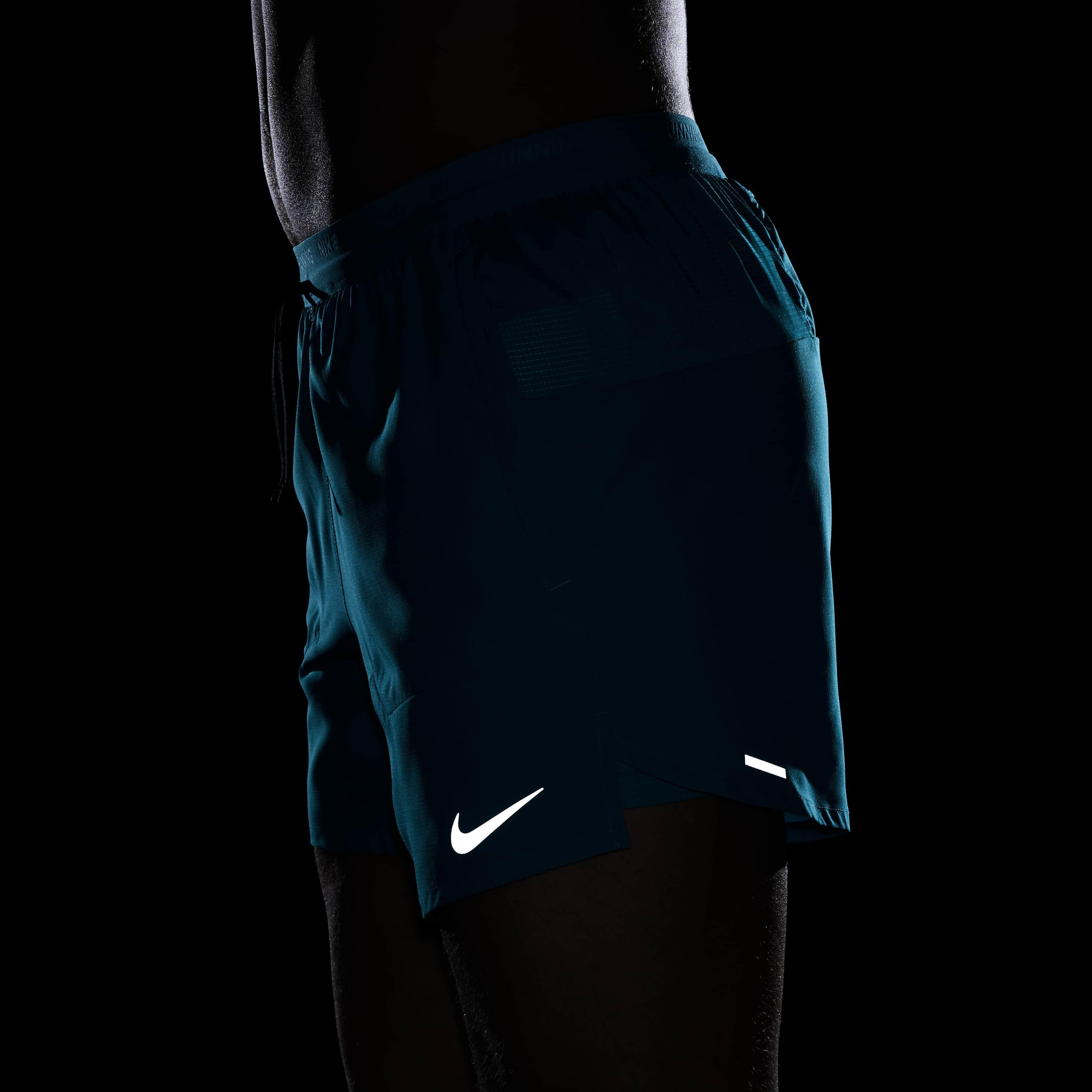 Nike Men's Stride Dri-FIT 5' 2-in-1 Running Shorts - TURQUOISE  Thumbnail View 8