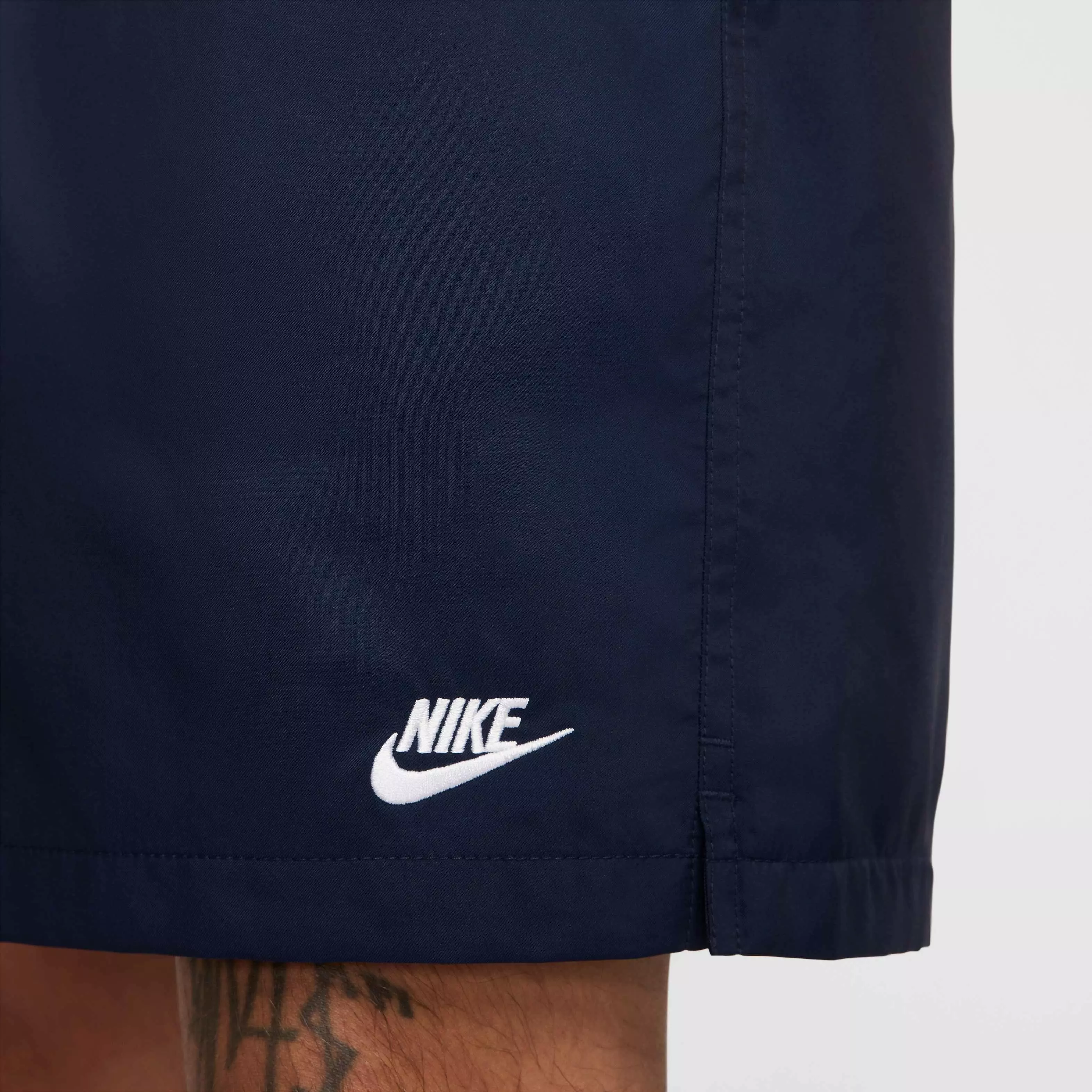Nike Men's Club Woven Flow Shorts - Blue - BLUE
