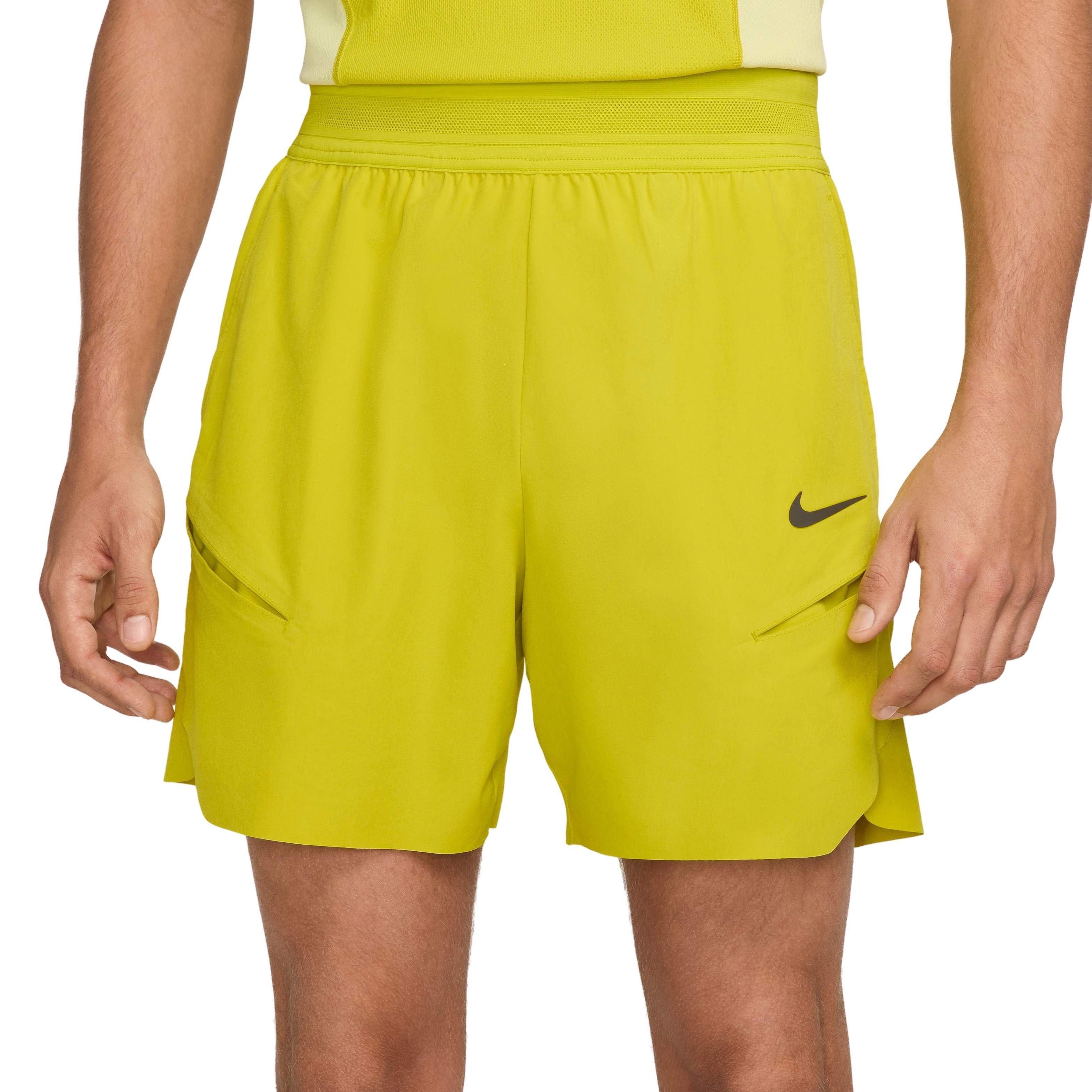 NikeCourt Men's Slam Dri-FIT Tennis Shorts - GREEN Thumbnail View 1