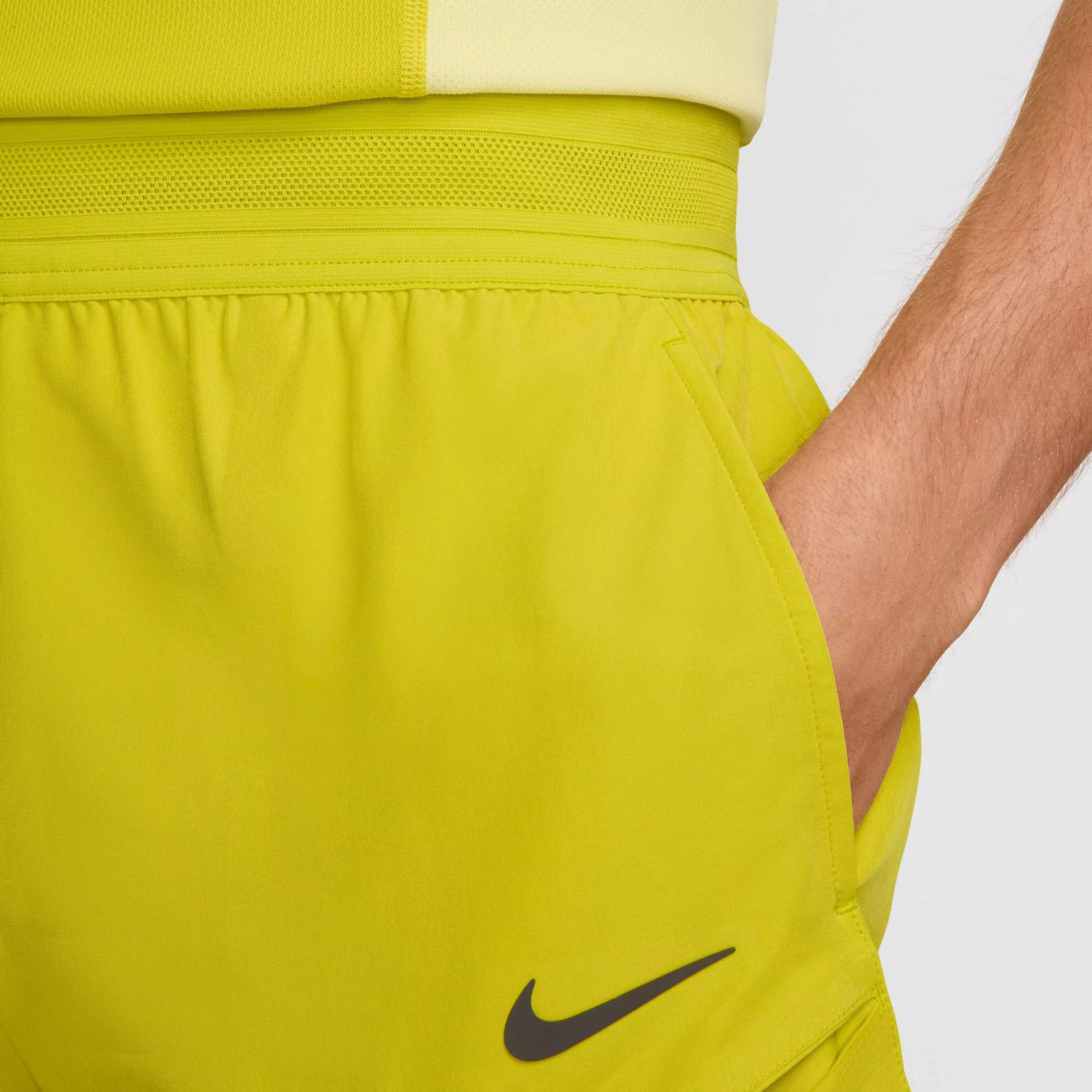 NikeCourt Men's Slam Dri-FIT Tennis Shorts - GREEN