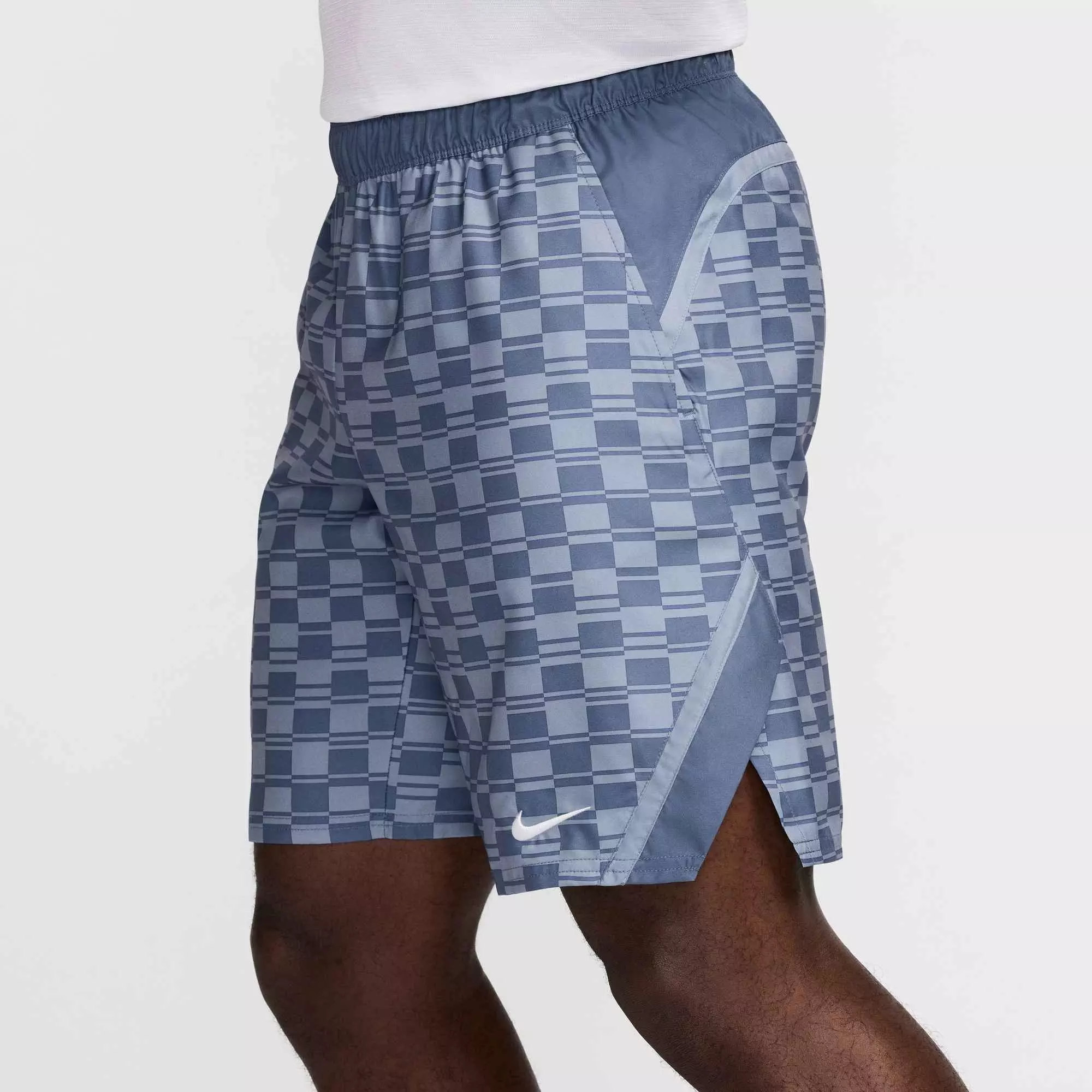 NikeCourt Men's Victory 9" AOP Dri-FIT Tennis Shorts - BLUE