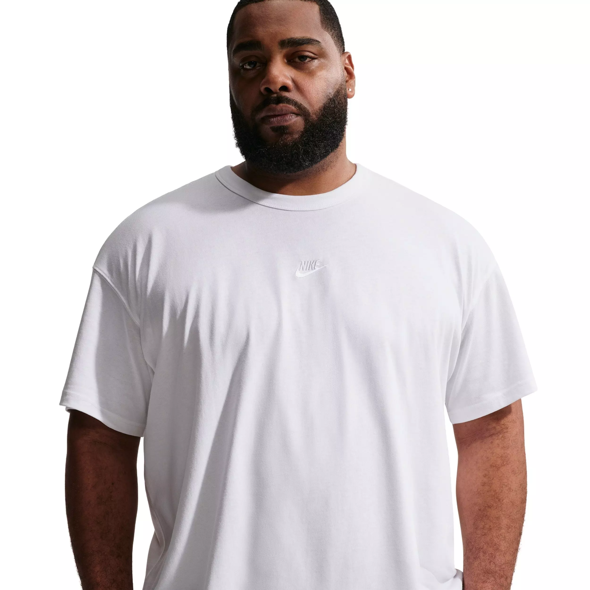 Nike Men's Sportswear Premium Essentials LSE T-Shirt - WHITE