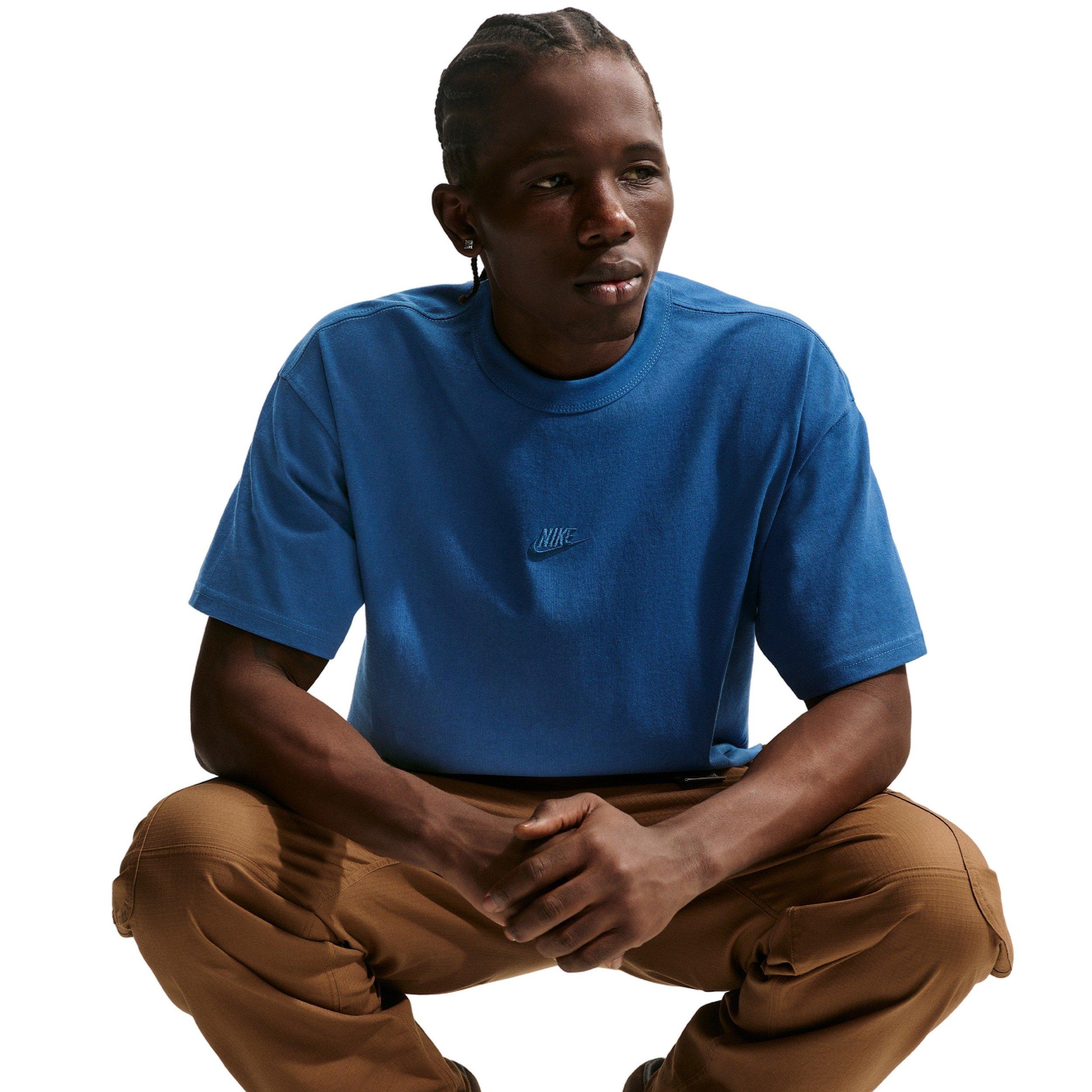 Nike Men's Sportswear Premium Essentials LSE T-Shirt - BLUE Thumbnail View 3