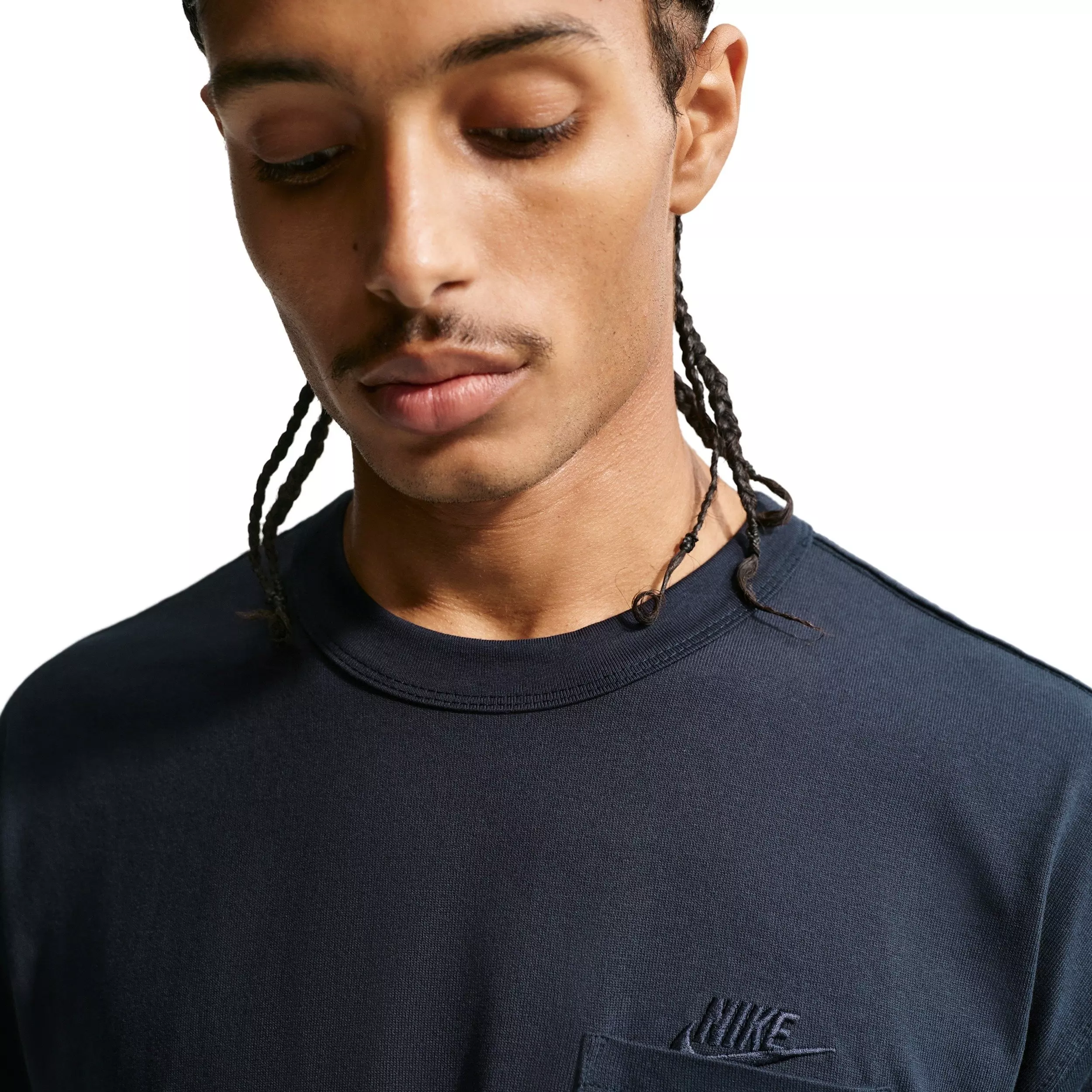Nike Men's Sportswear LSE Premium Essentials T-Shirt - BLUE