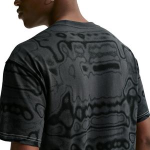 Nike Men's Sportswear LSE AM Day AOP T-Shirt