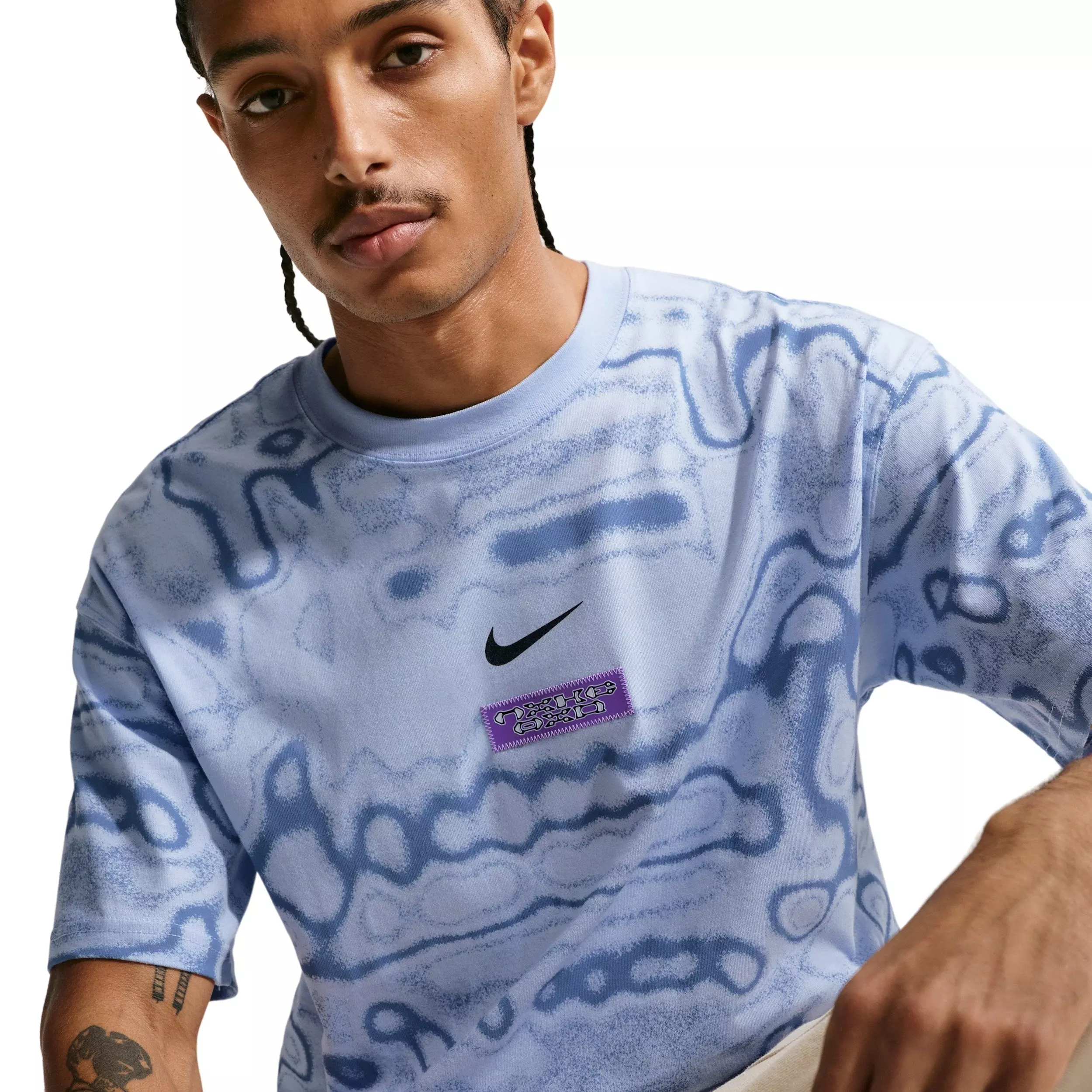 Nike Men's Sportswear LSE AM Day AOP T-Shirt - BLUE