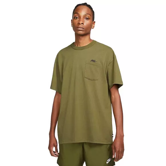 Nike Men's Sportswear Premium Essentials Pocket T-Shirt - Green 