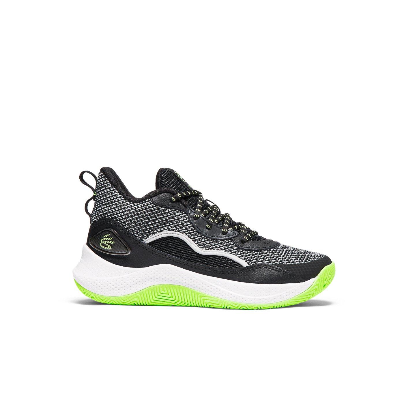 Under Armour Curry 3Z Black Youth Basketball Shoe | Hibbett display picture 1