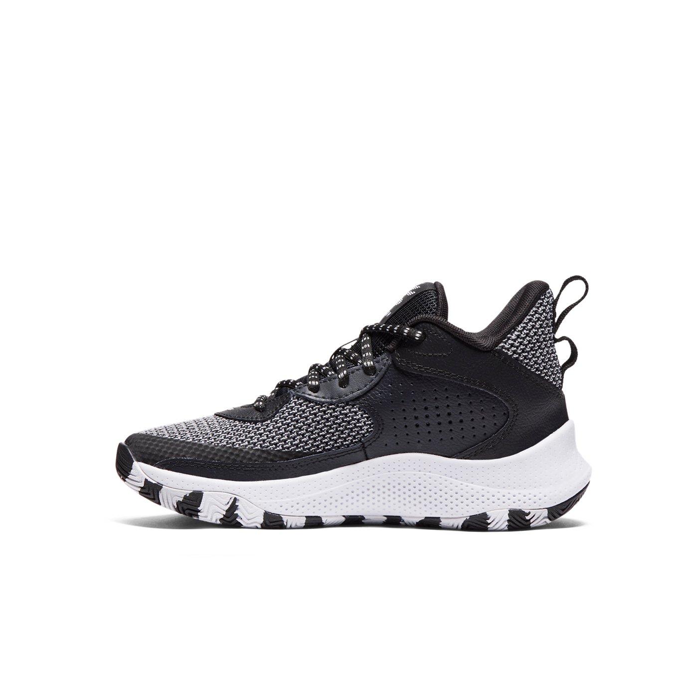 Under Armour Curry 3Z 24 Grade School Boys' "Black / Halo Grey" Basketball Shoe