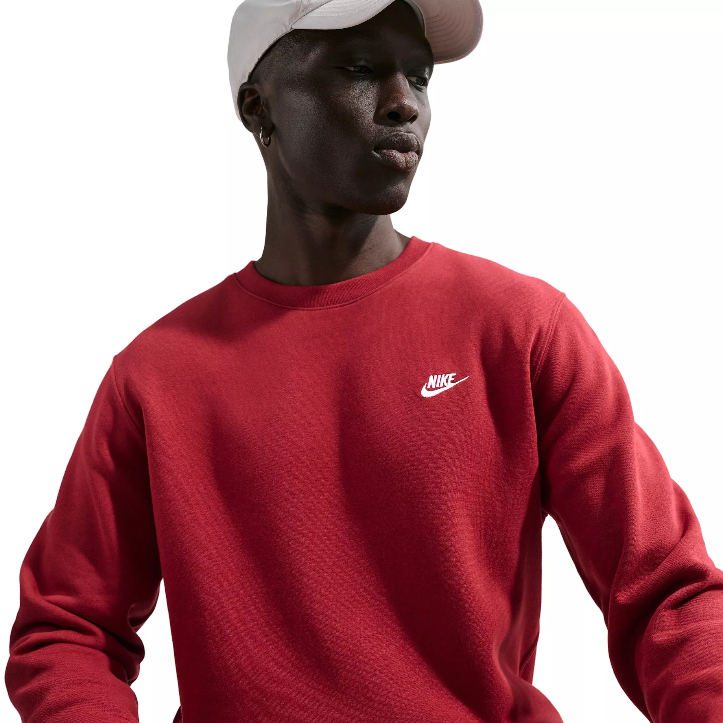 Nike Men's Club BB Fleece Crew - CRIMSON