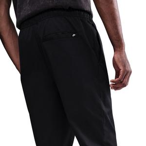 Nike Men's Club Woven Tapered Pants