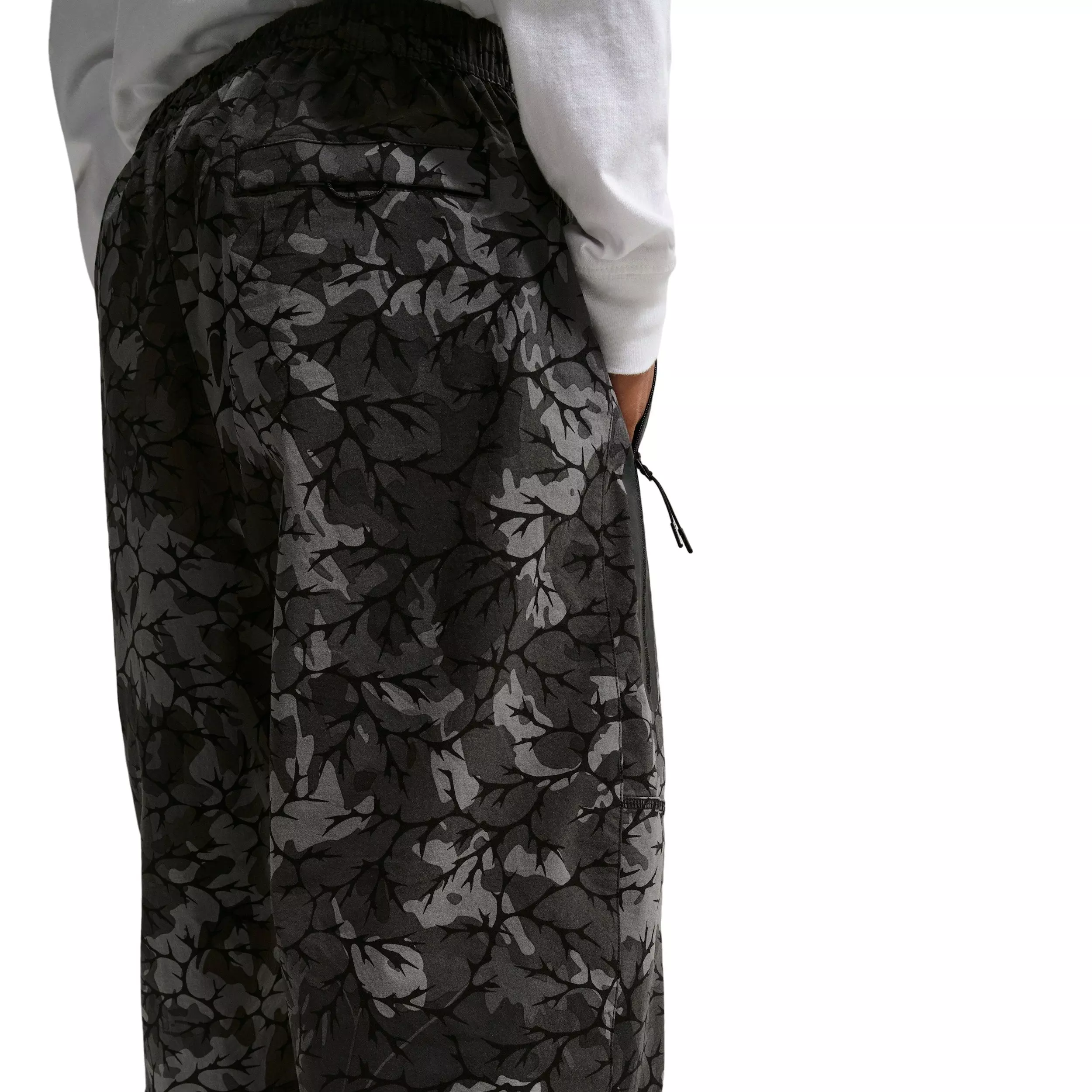 Nike Men's Tech Dri-FIT Woven AOP Pants - BLACK