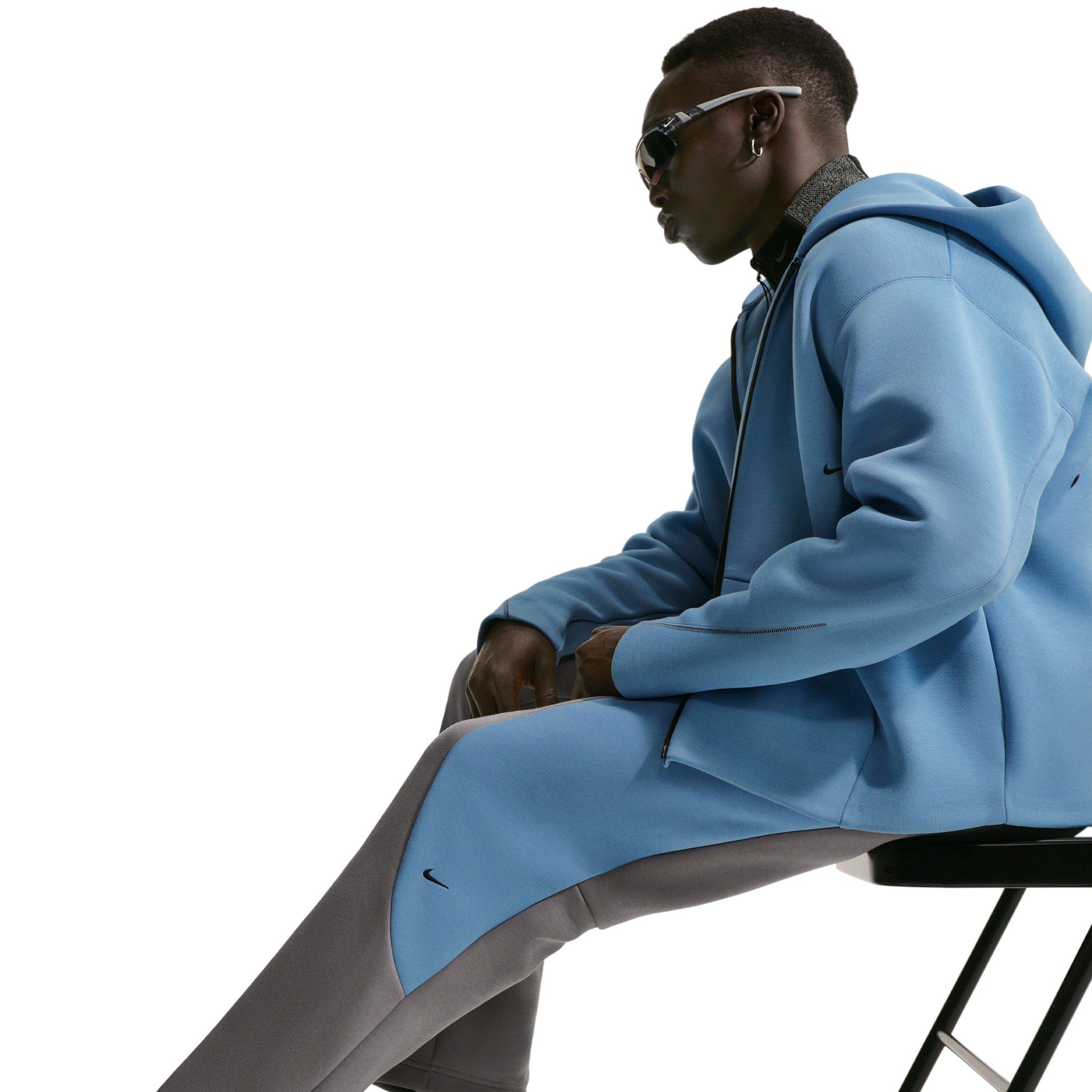 Nike Men's Tech Color-Block Open-Hem Fleece Pants - BLACK/BLUE Thumbnail View 3