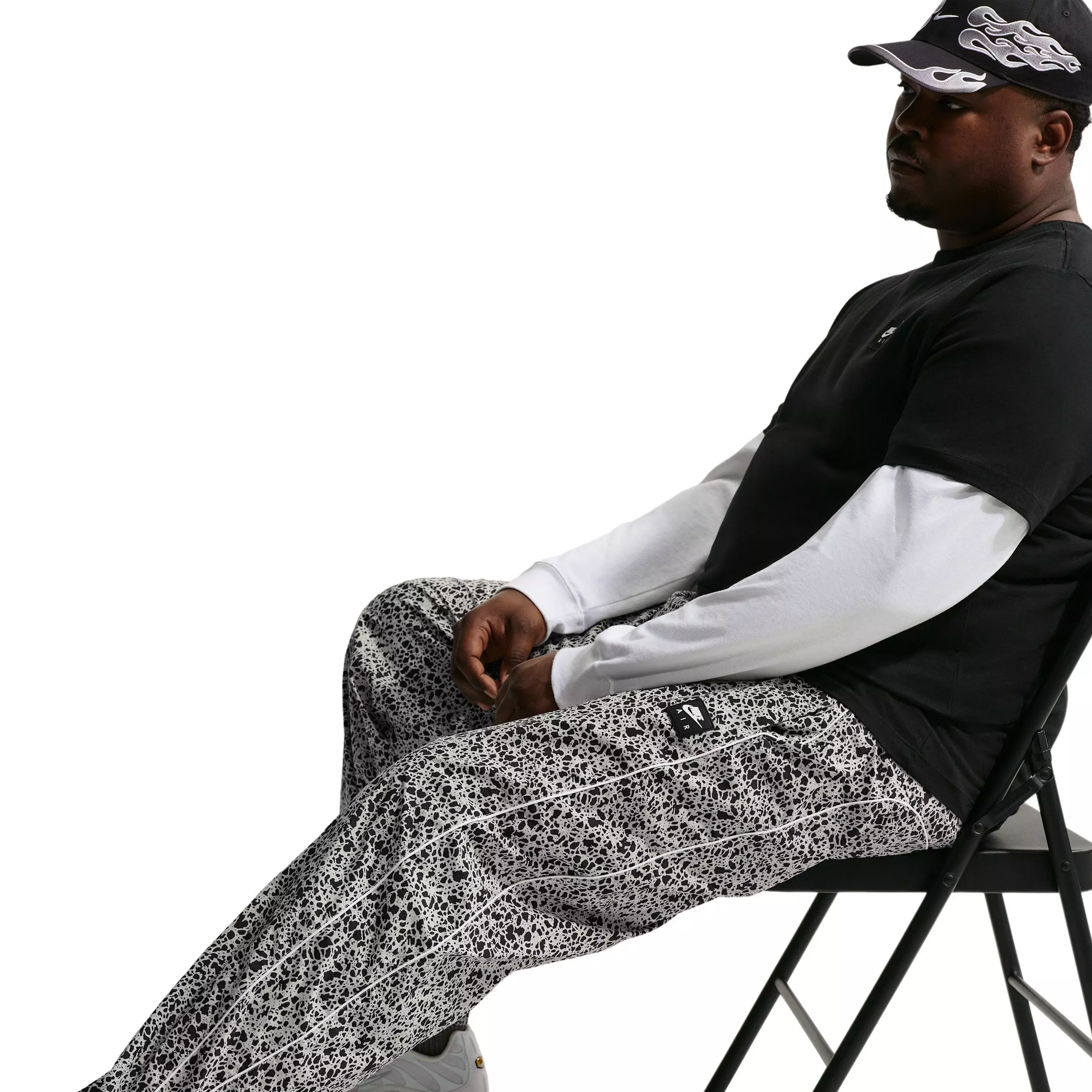 Nike Air Men's Woven AOP TL Pants - LT BONE/BLACK