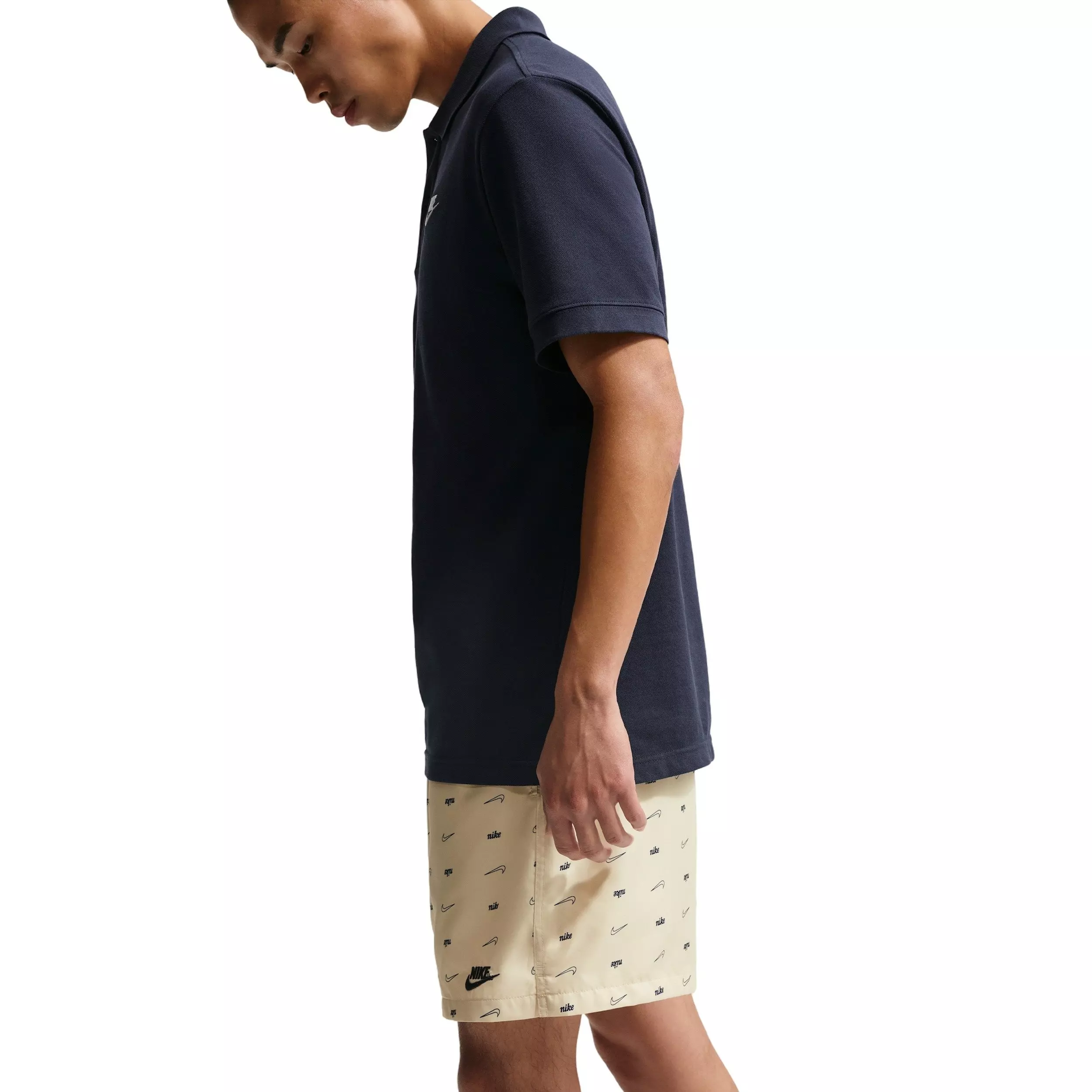 Nike Men's Sportswear Club Woven Flow AOP CTB Shorts - KHAKI