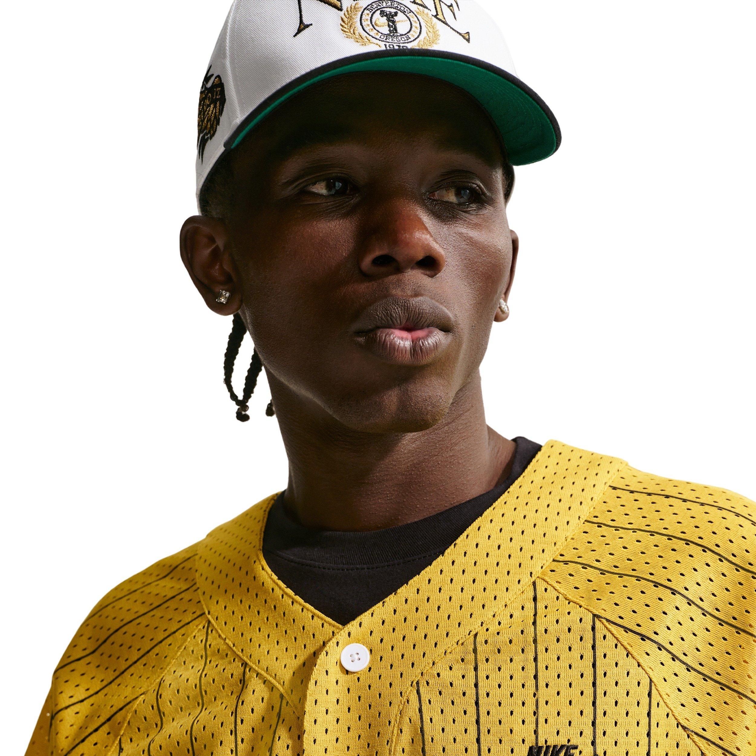 Nike Men's Sportswear Club Jersey - YELLOW/BLACK Thumbnail View 3