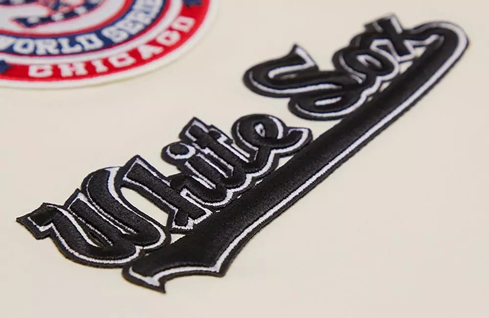 Pro Standard Men's MLB Chicago White Sox Retro Classic Single Jersey Striped Tee -Eggshell/Black - EGGSHELL/BLACK