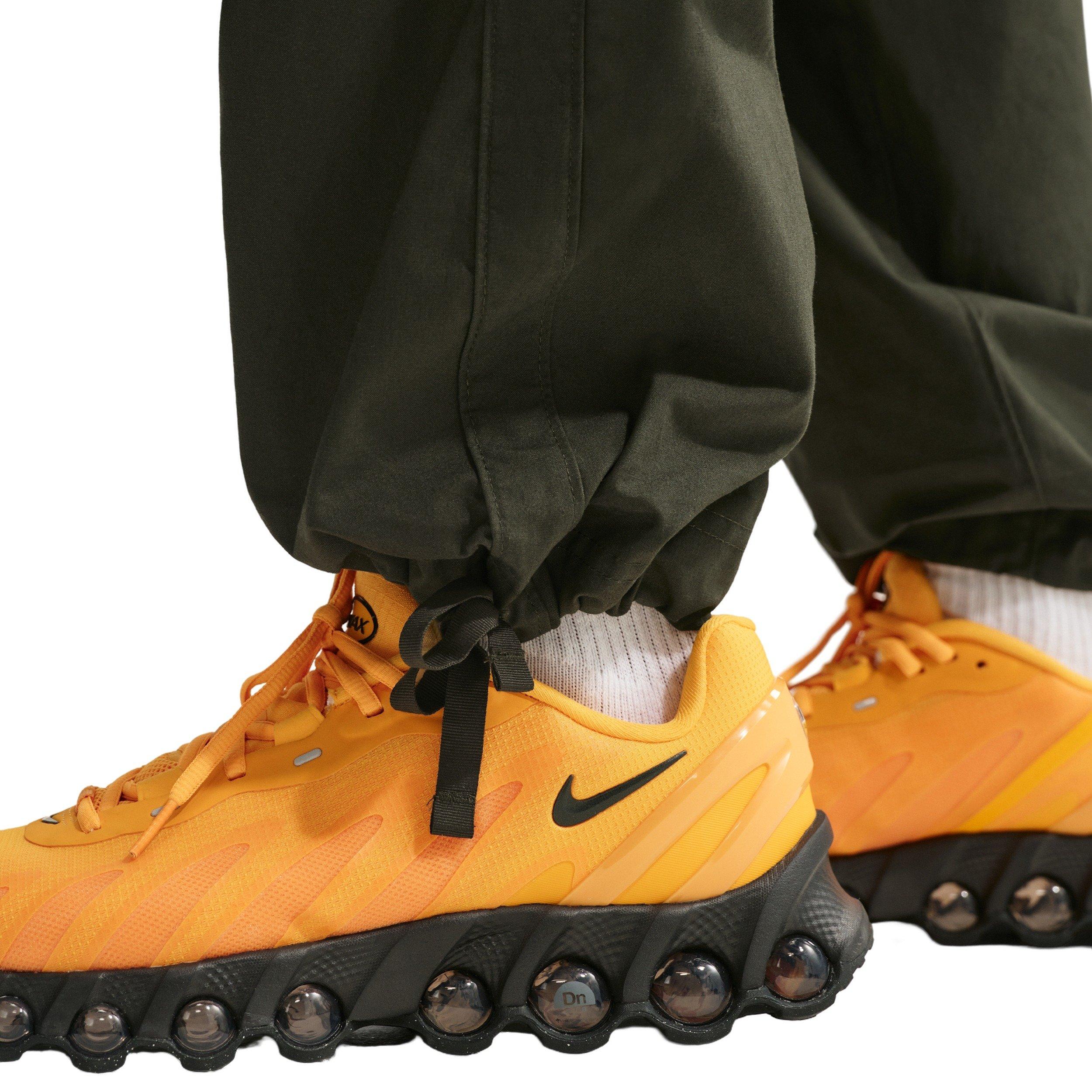 Nike Men's Sportswear Club Barcelona Pants - GREEN Thumbnail View 4