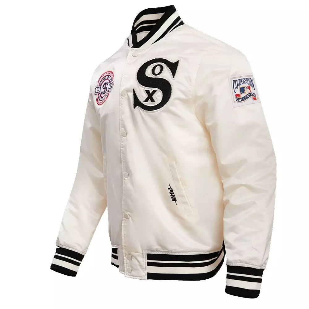Pro Standard Men's MLB Chicago White Sox Retro Classic Rib Satin Jacket - Eggshell/Black - EGGSHELL/BLACK