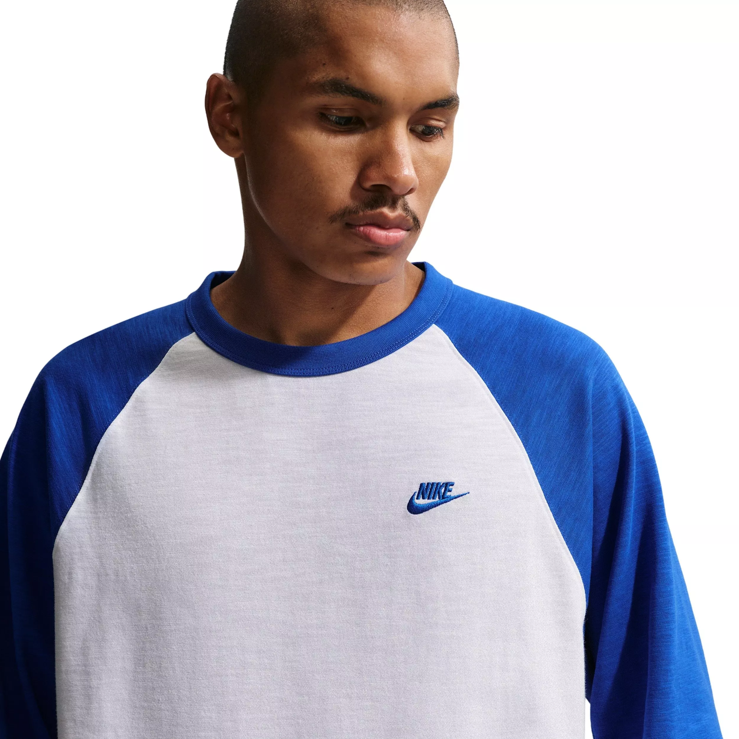 Nike Men's Sportswear Club 3/4-Sleeve Raglan Top - ROYAL/WHITE