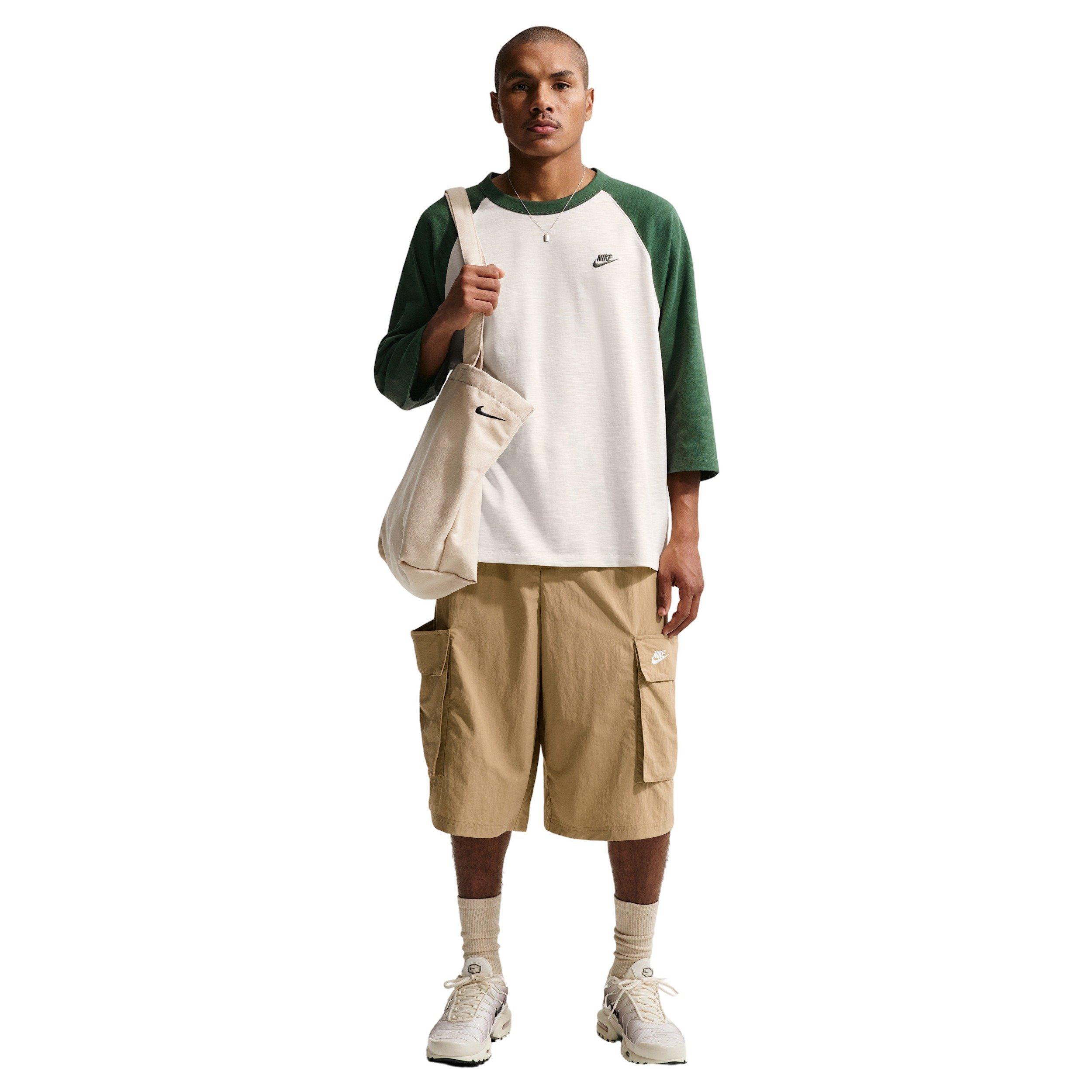 Nike Men's Sportswear Club 3/4-Sleeve Raglan Top - GREEN/CHALK Thumbnail View 4