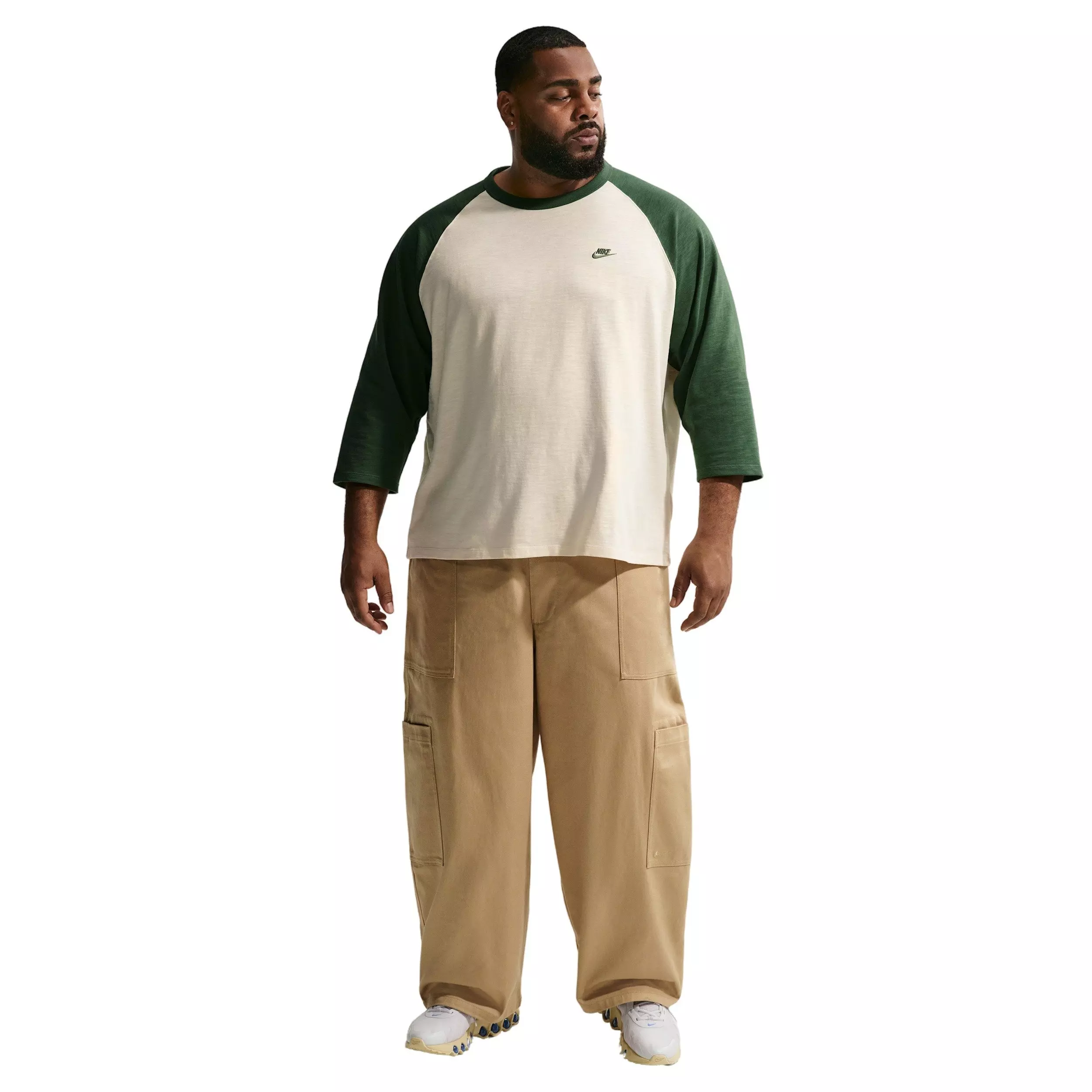 Nike Men's Sportswear Club 3/4-Sleeve Raglan Top - GREEN/CHALK